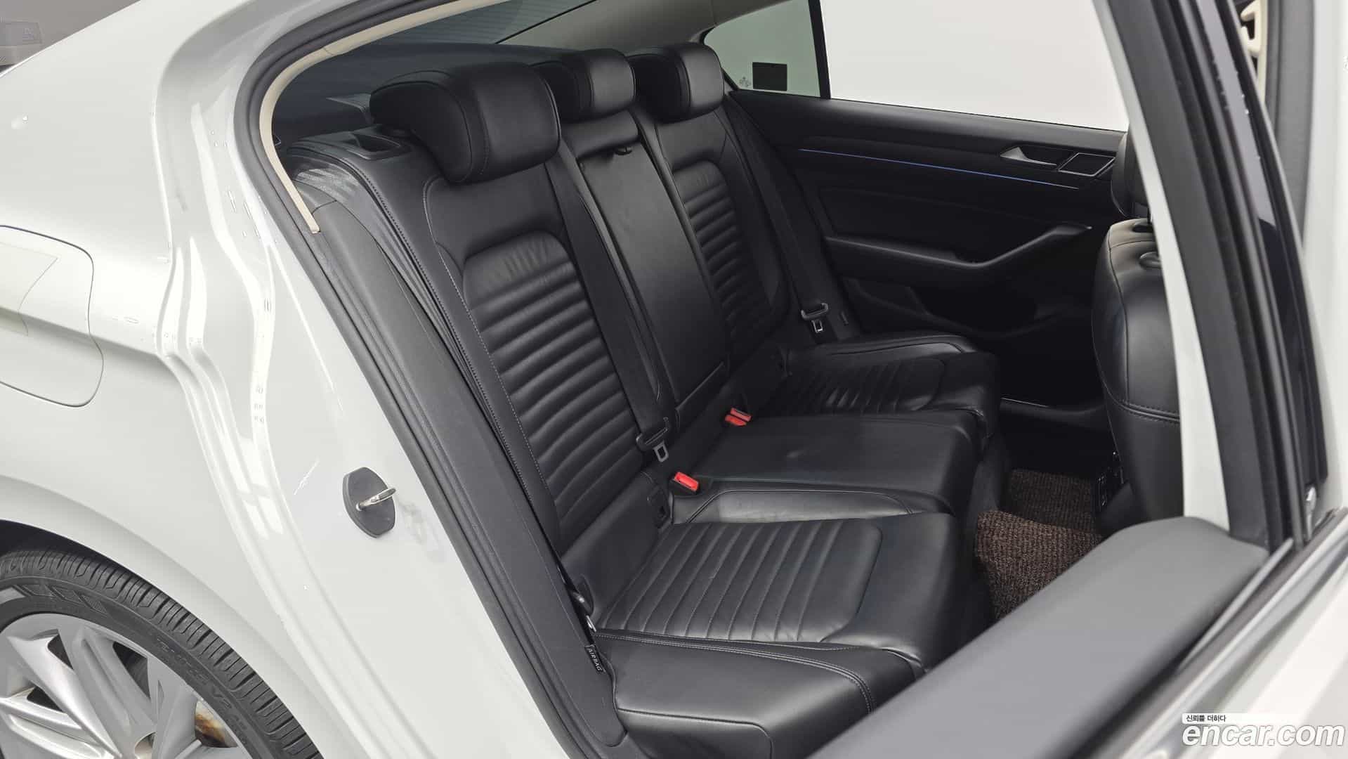 Passat Volkswagen 2018.2-OPTION-015