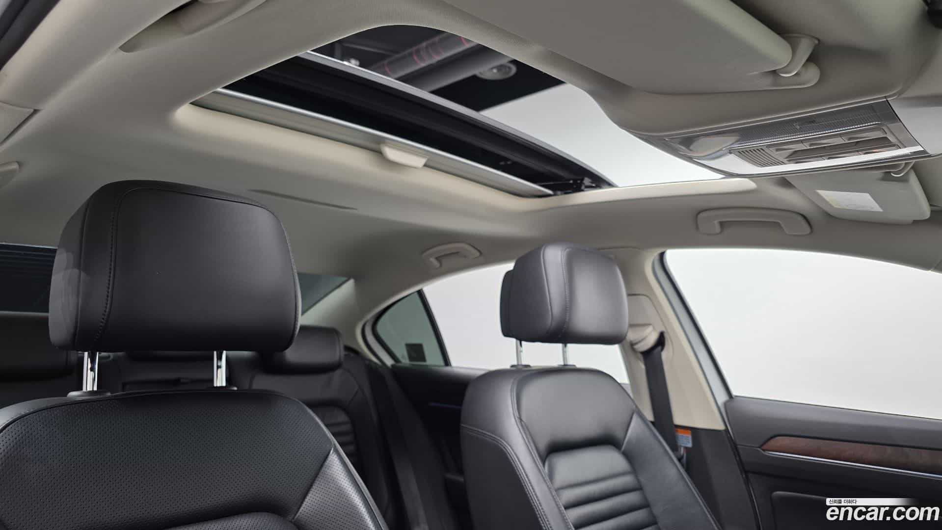 Passat Volkswagen 2018.2-OPTION-017