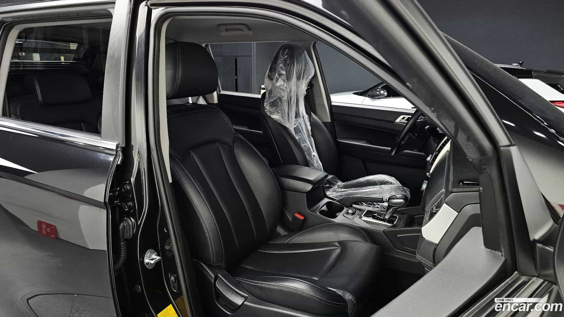Rexton KG Mobility 2019.2-OPTION-015