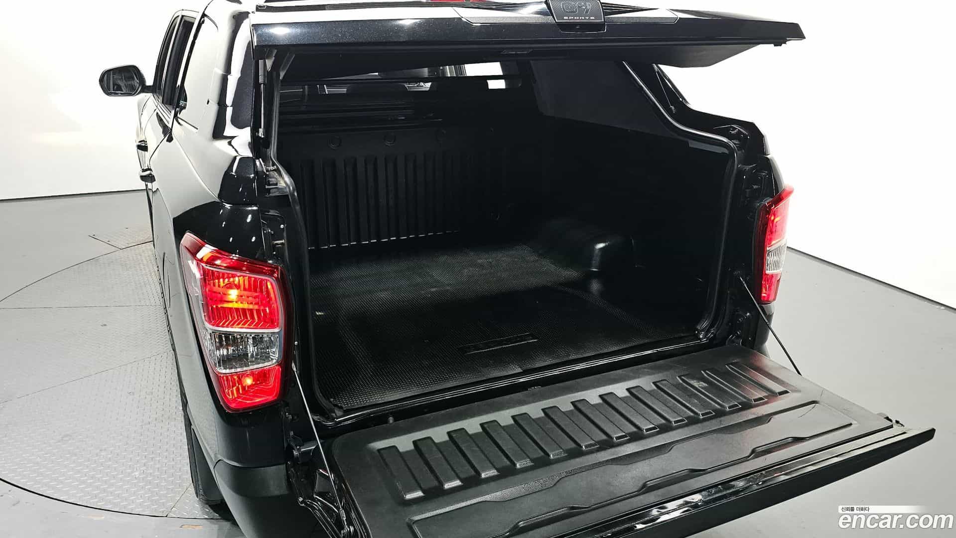 Rexton KG Mobility 2019.2-OPTION-024