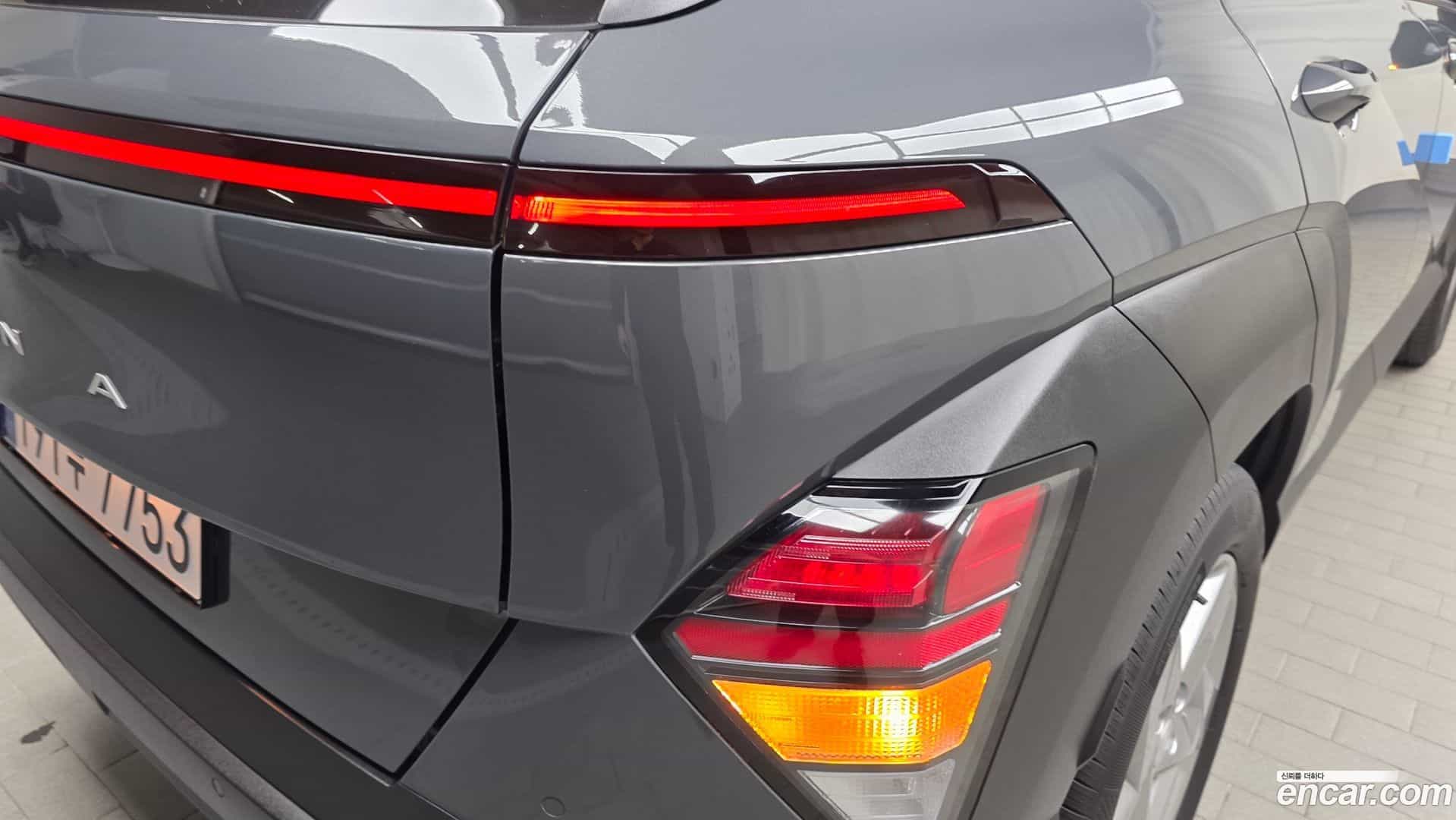 Kona Hyundai 2025.2-OUTER-033