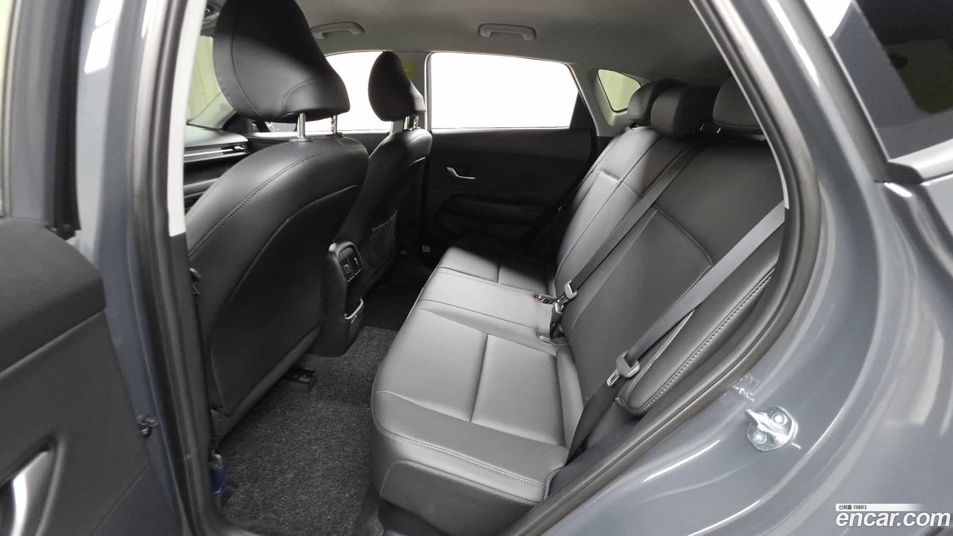 Kona Hyundai 2025.2-INNER-036