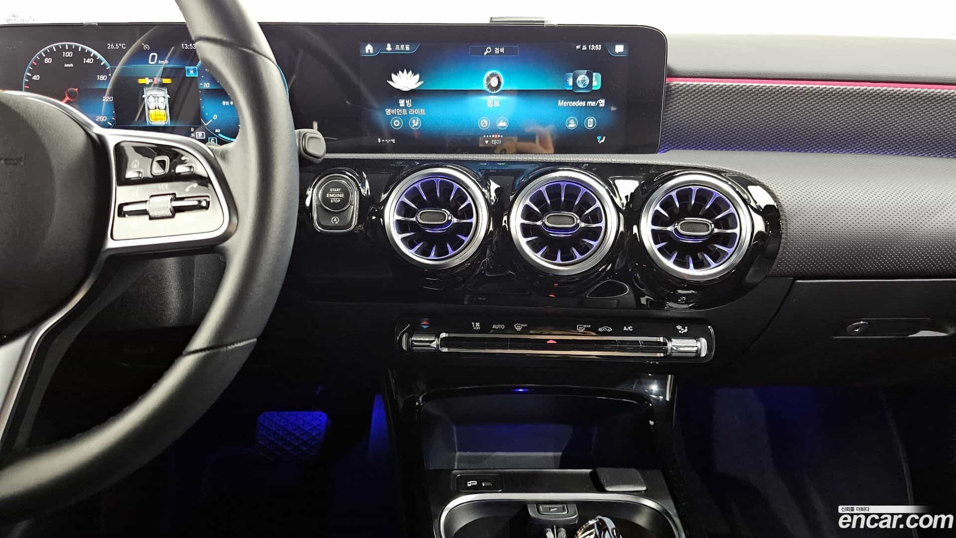A-Class Mercedes-Benz 2022.9-OPTION-019