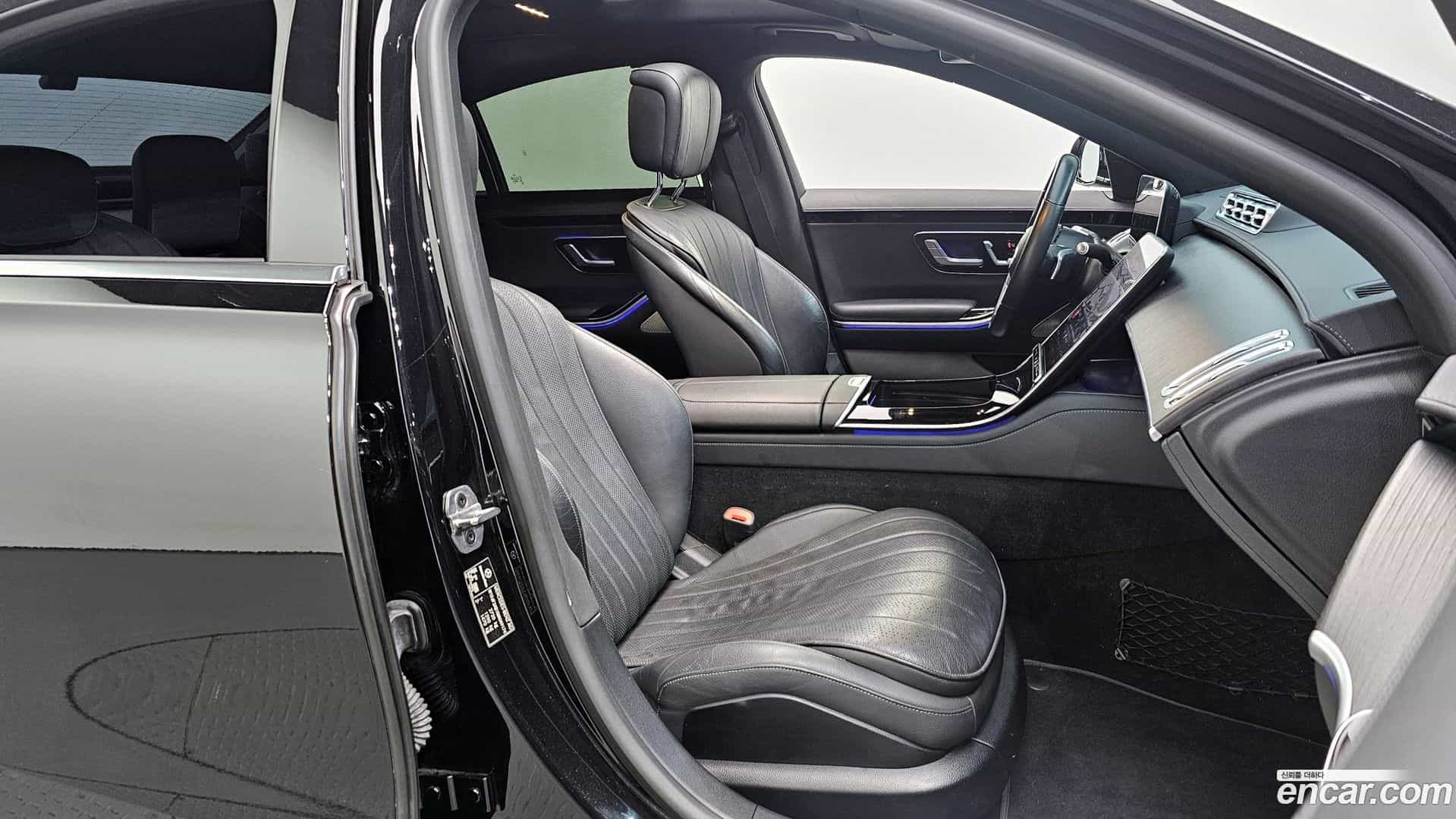 S-Class Mercedes-Benz 2021.10-INNER-036