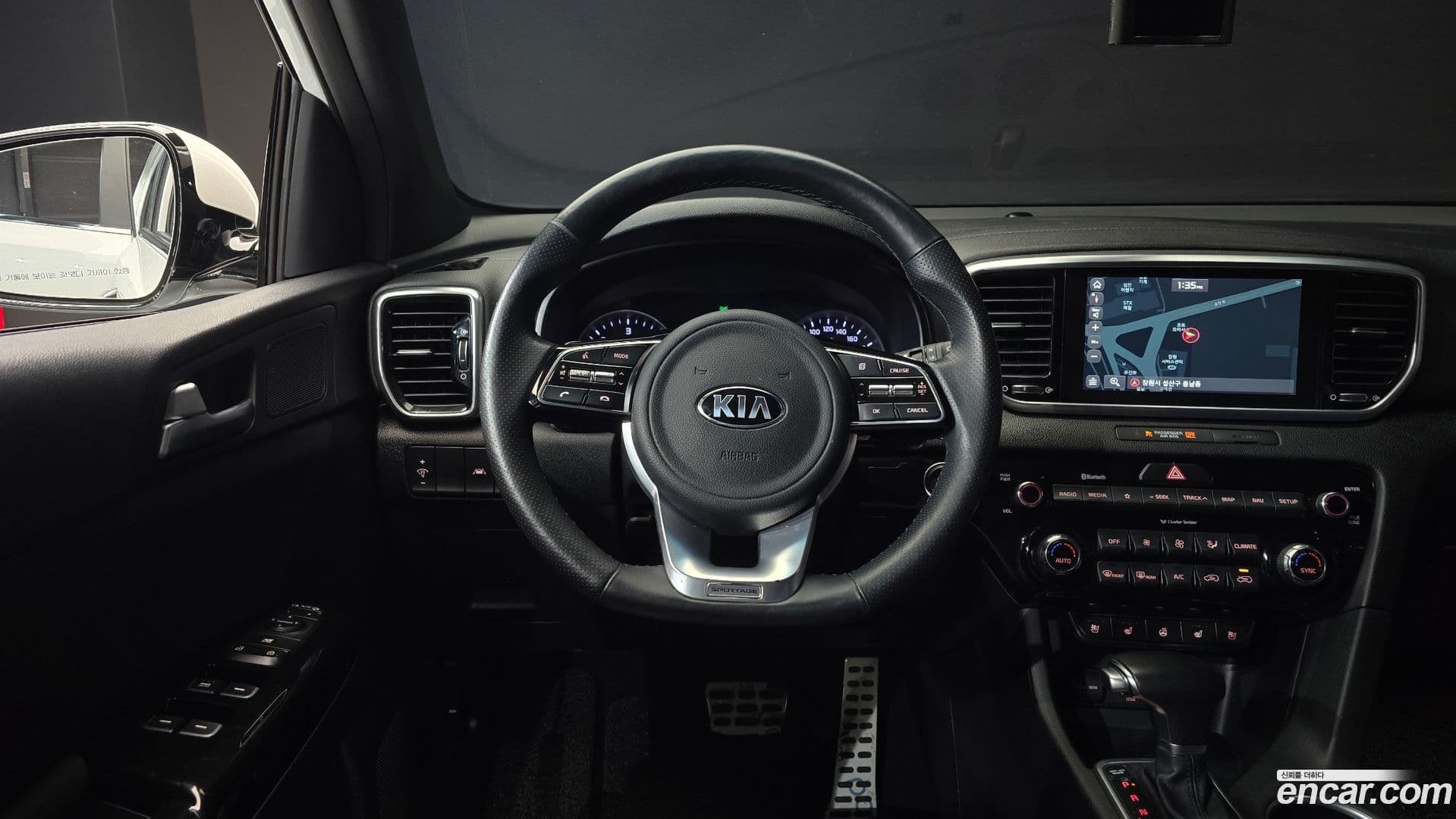 Main__Slider__Photo:Sportage Kia 2018.9-11