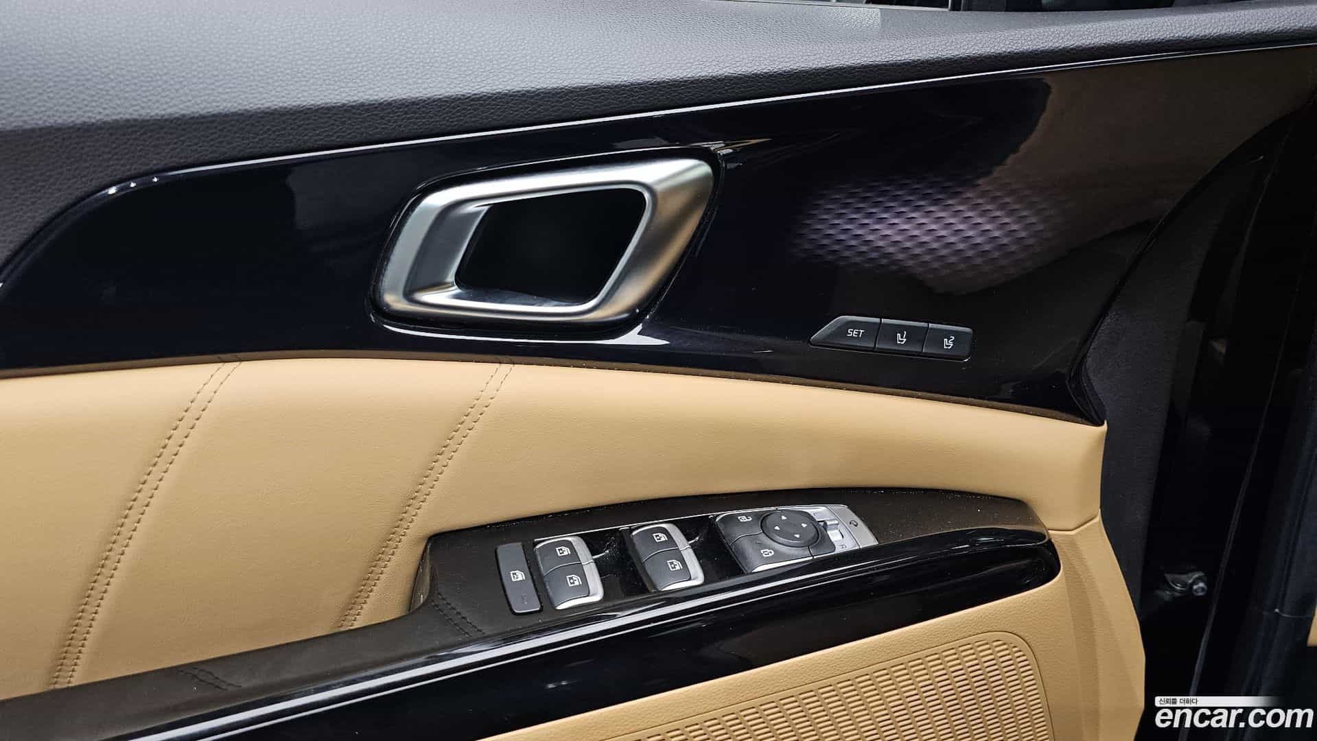 Canival Kia 2020.9-OPTION-021