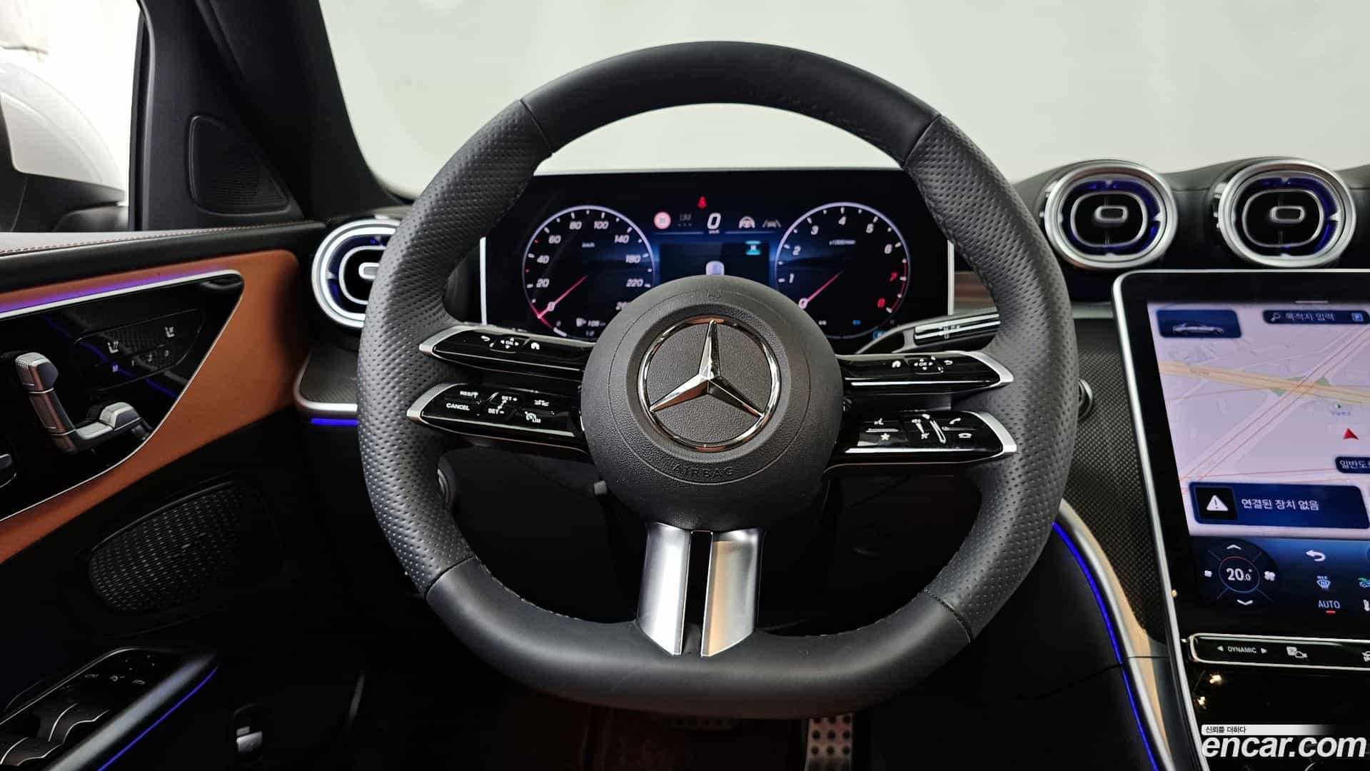 C-Class Mercedes-Benz 2025.5-OPTION-017