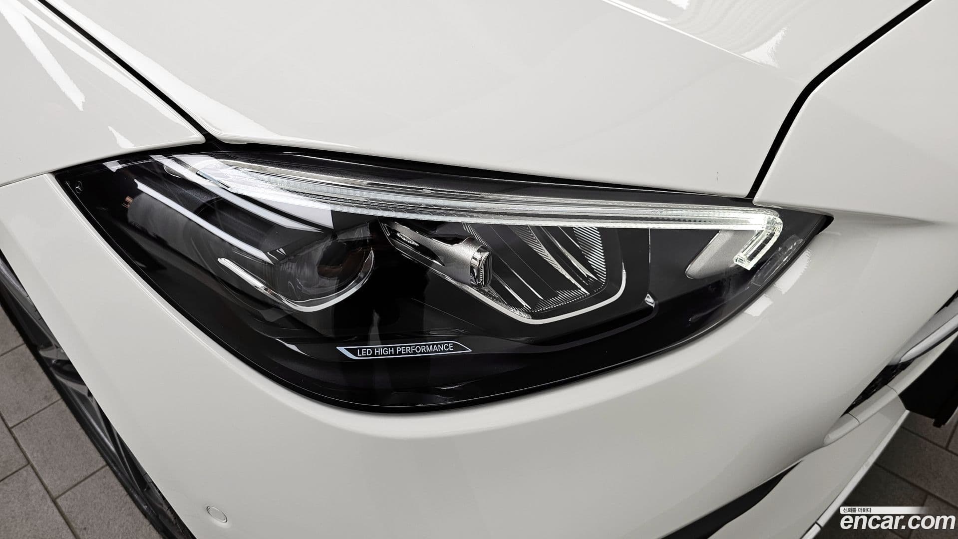 Main__Slider__Photo:C-Class Mercedes-Benz 2025.5-21
