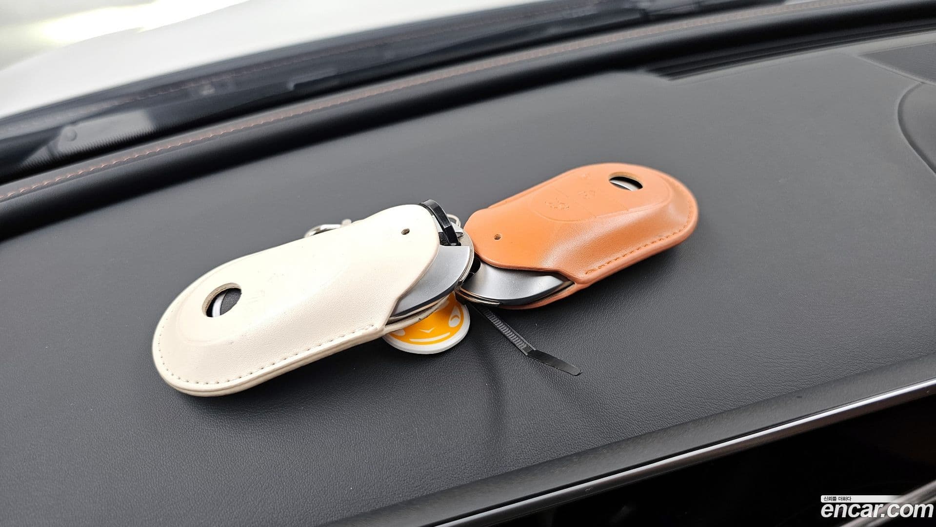 Main__Slider__Photo:C-Class Mercedes-Benz 2025.5-29
