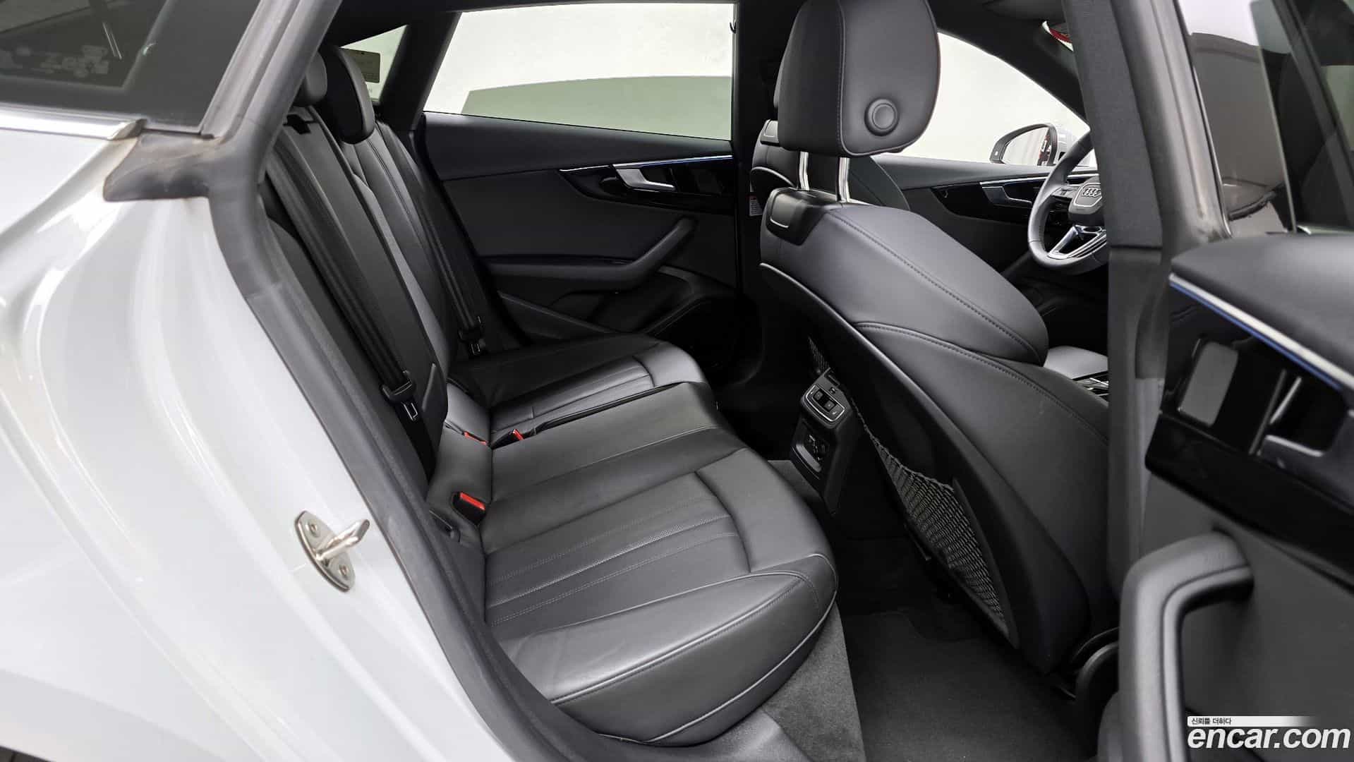 A5 Audi 2021.11-OPTION-016