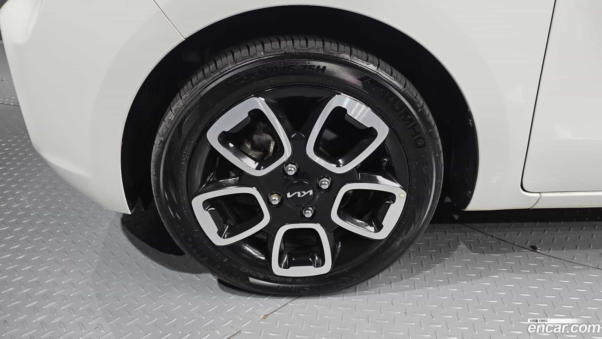 RAY Kia 2022.5-OUTER-005