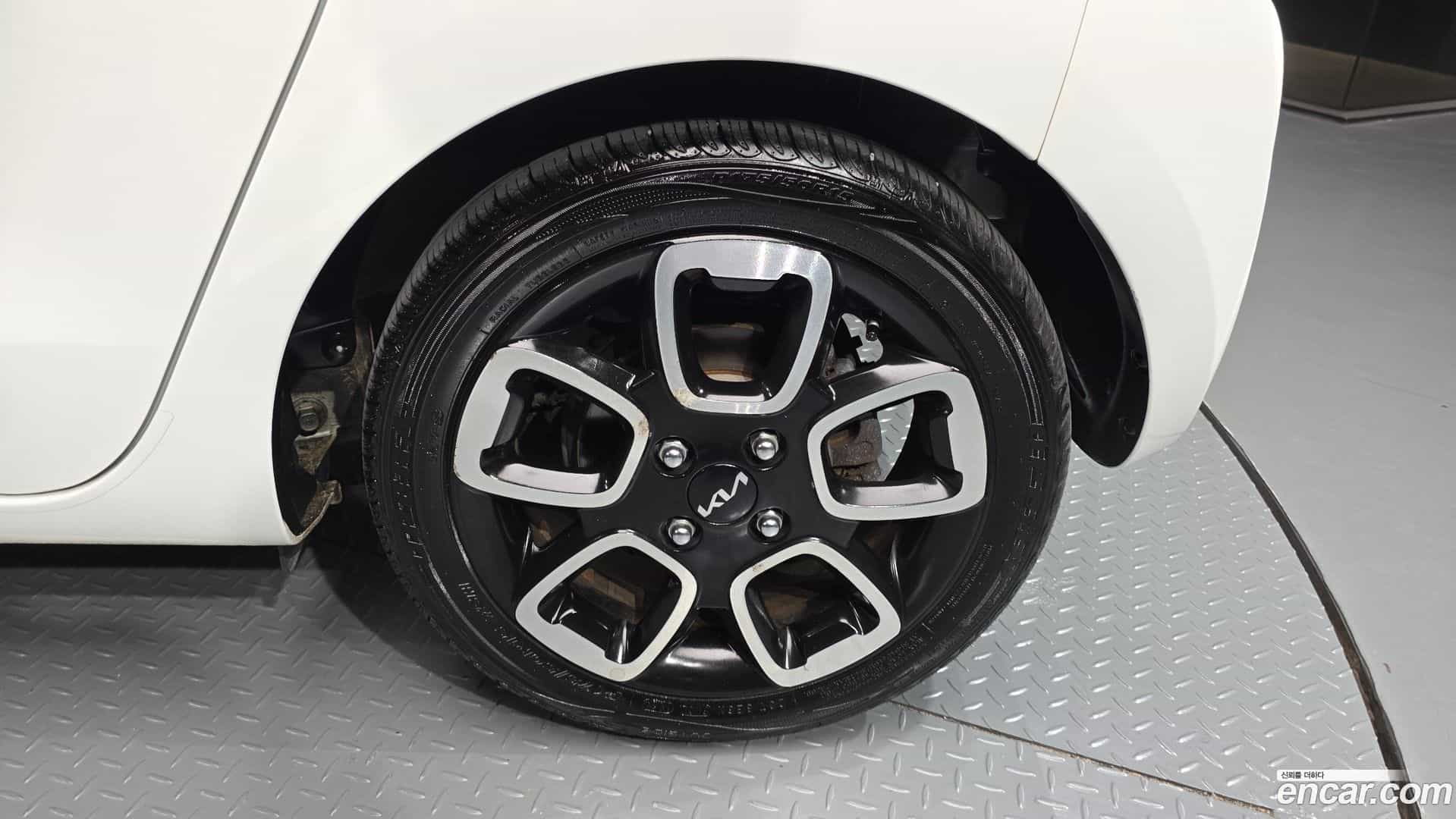 RAY Kia 2022.5-OUTER-031