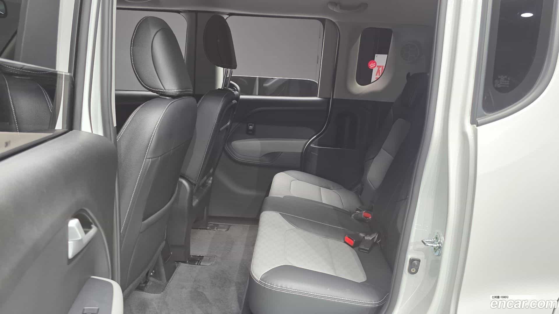 RAY Kia 2022.5-INNER-036