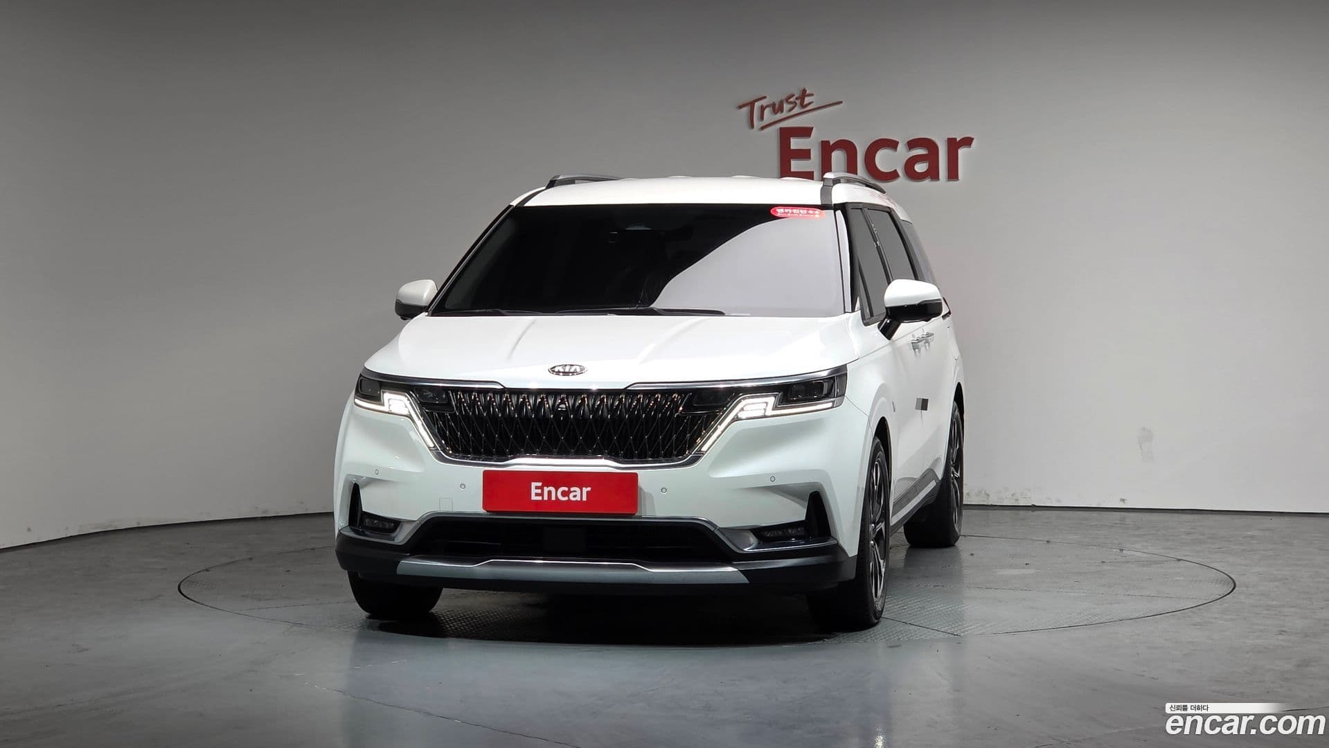 Main__Slider__Photo:Canival Kia 2021.3-2