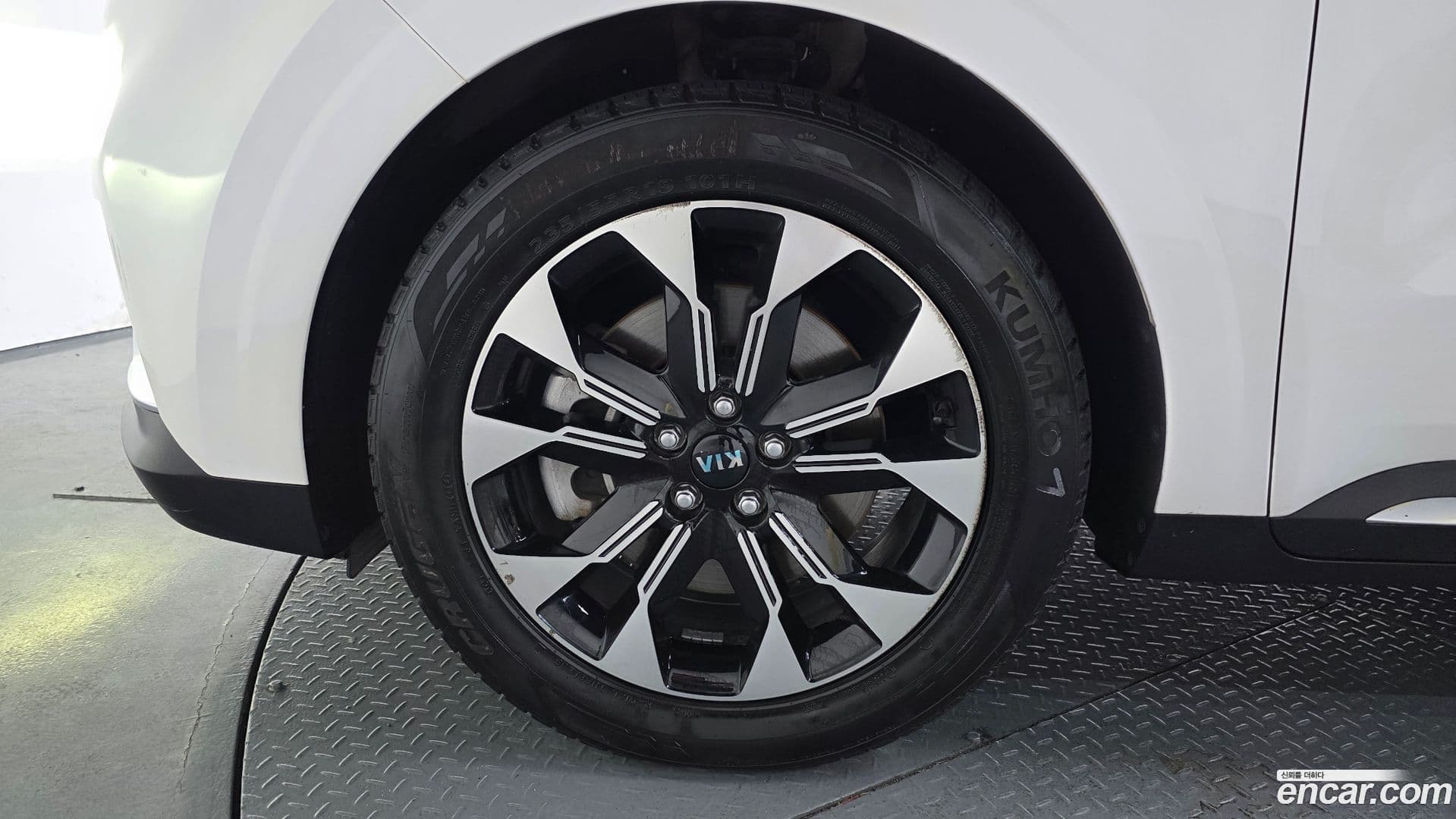 Main__Slider__Photo:Canival Kia 2021.3-4