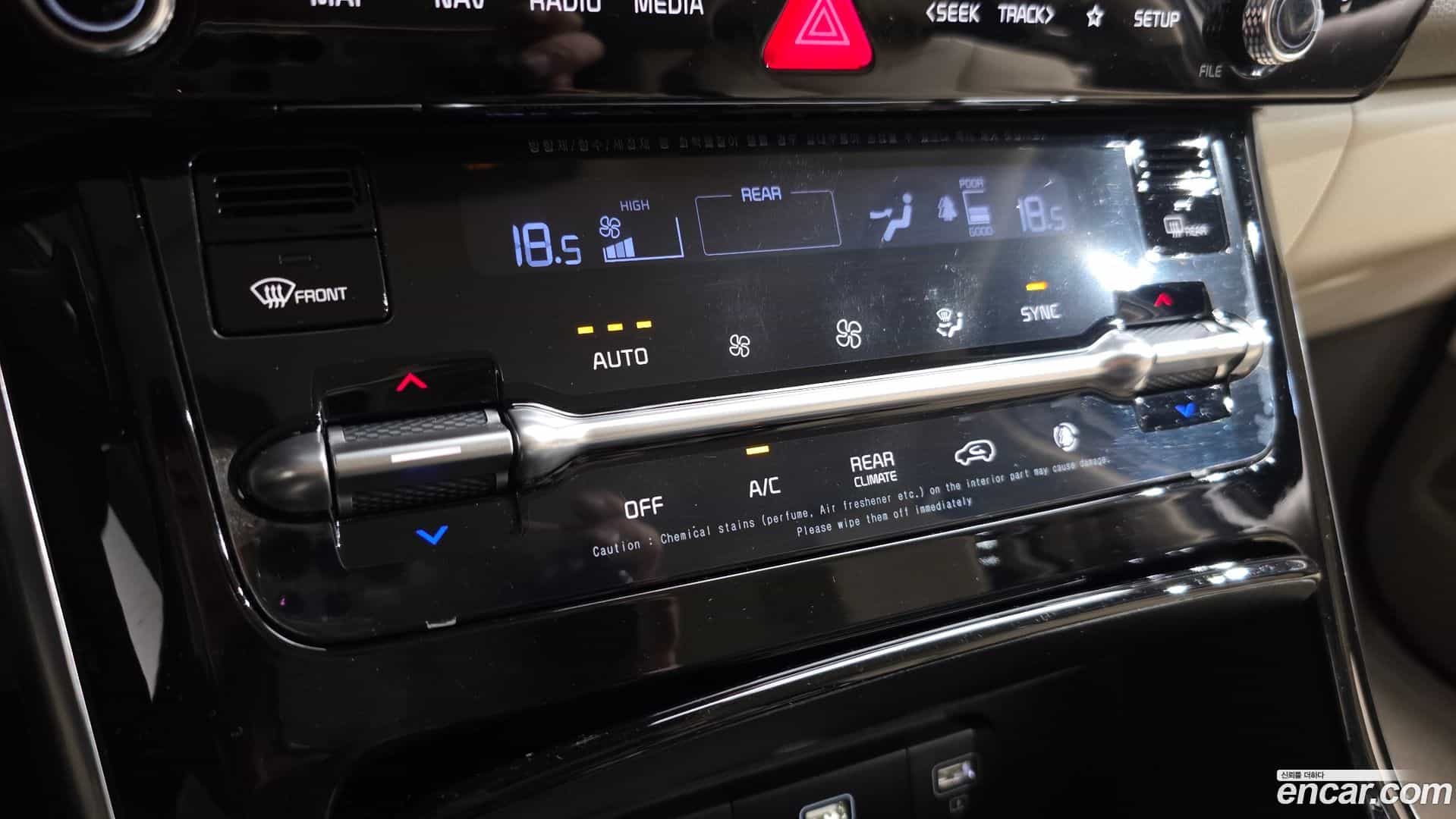 Canival Kia 2021.3-OPTION-020