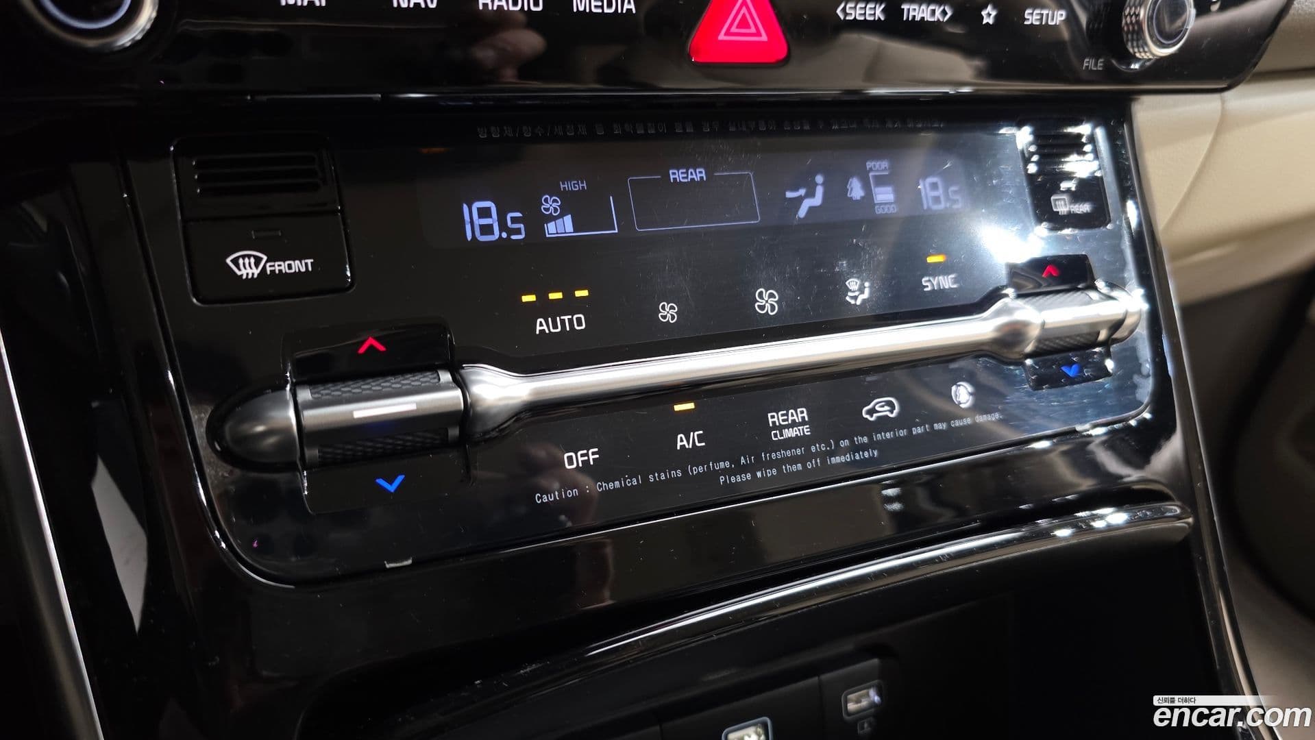 Main__Slider__Photo:Canival Kia 2021.3-15