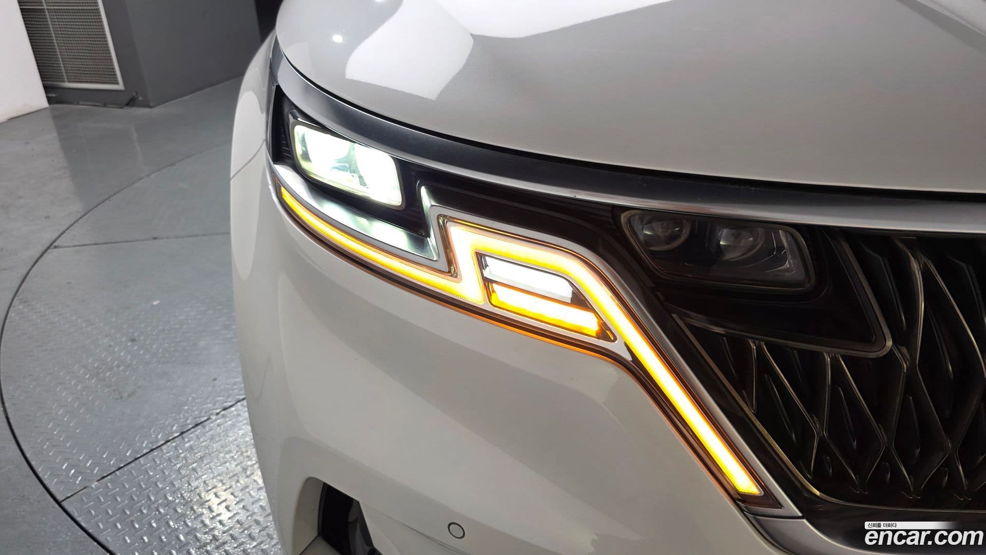 Main__Slider__Photo:Canival Kia 2021.3-21