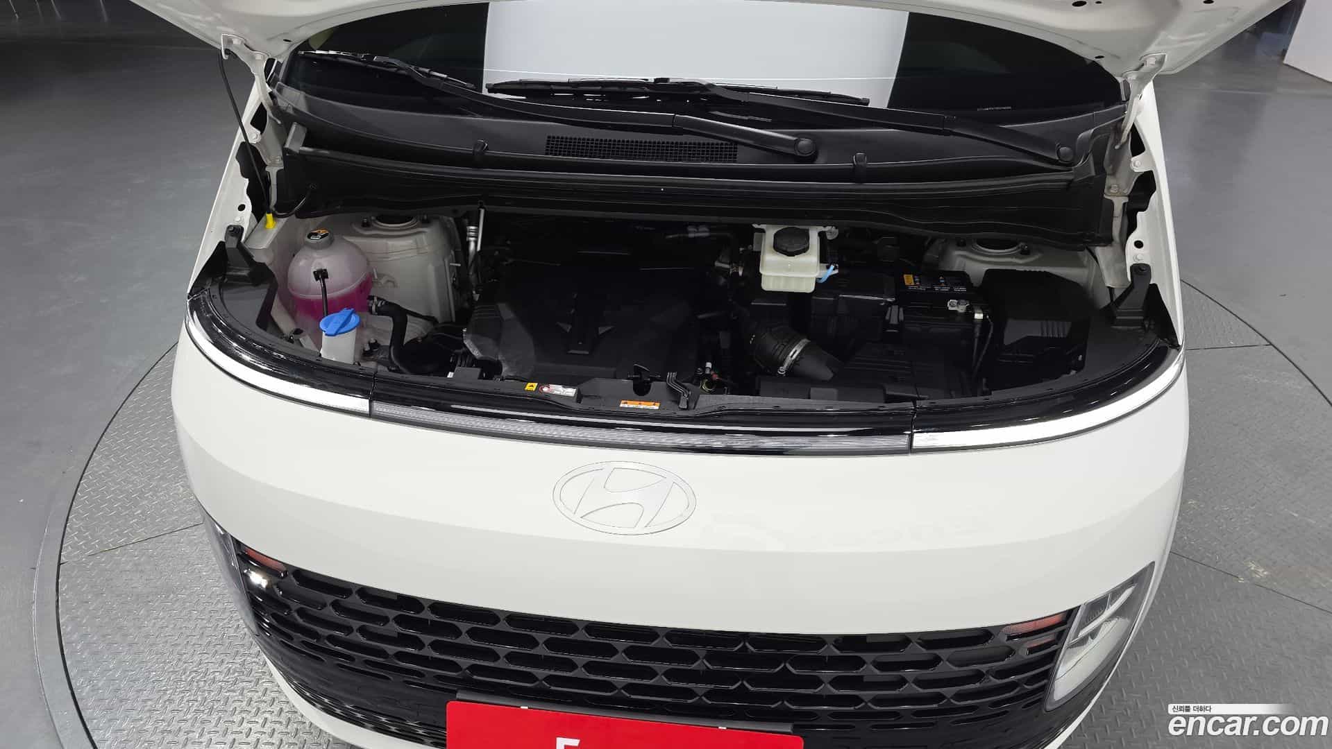 Staria Hyundai 2025.4-OUTER-006