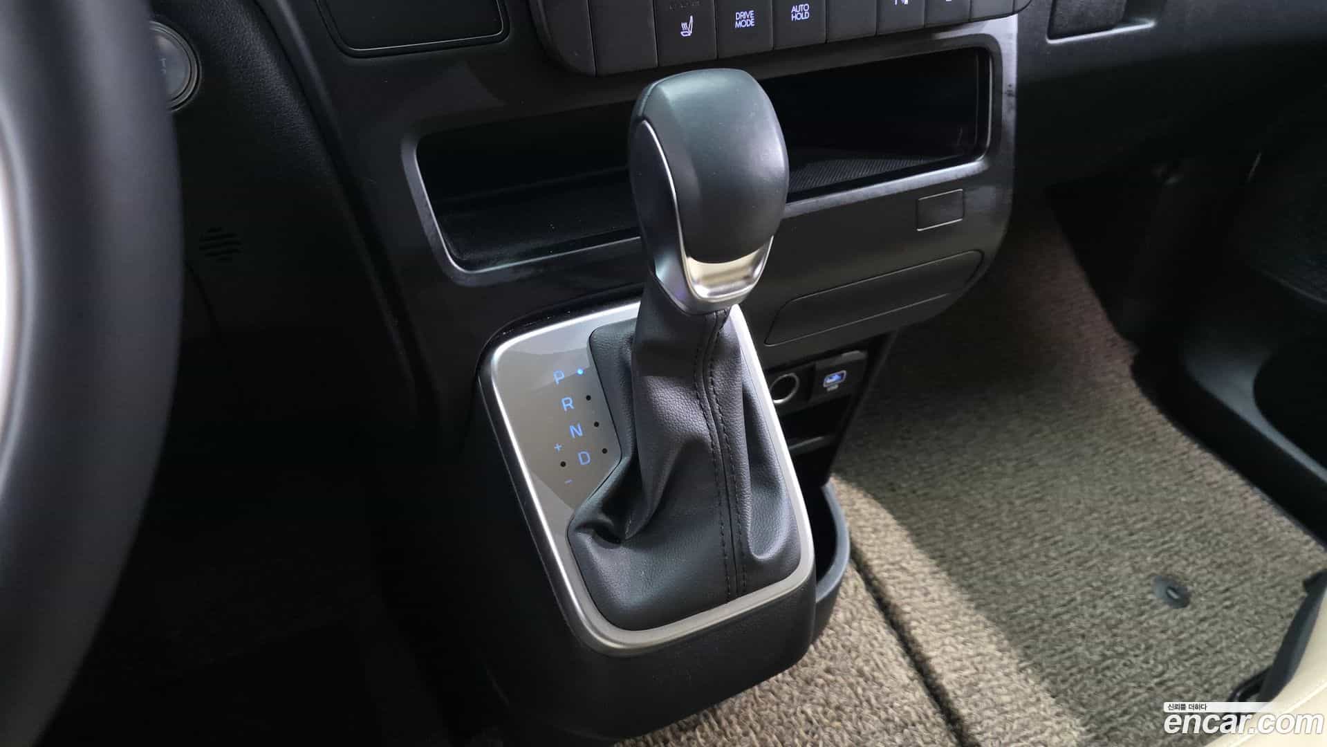 Staria Hyundai 2025.4-INNER-009