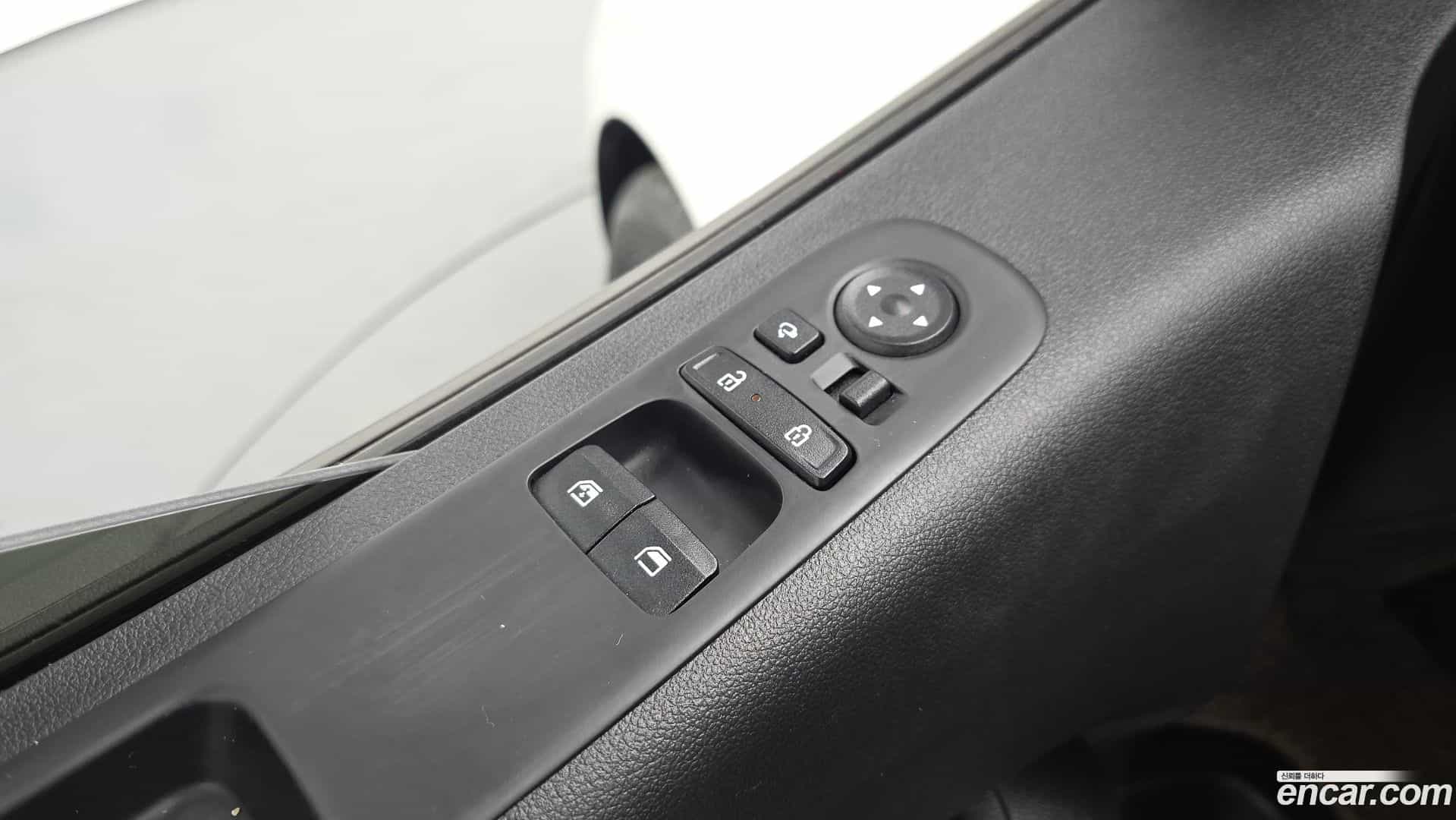 Staria Hyundai 2025.4-OPTION-022