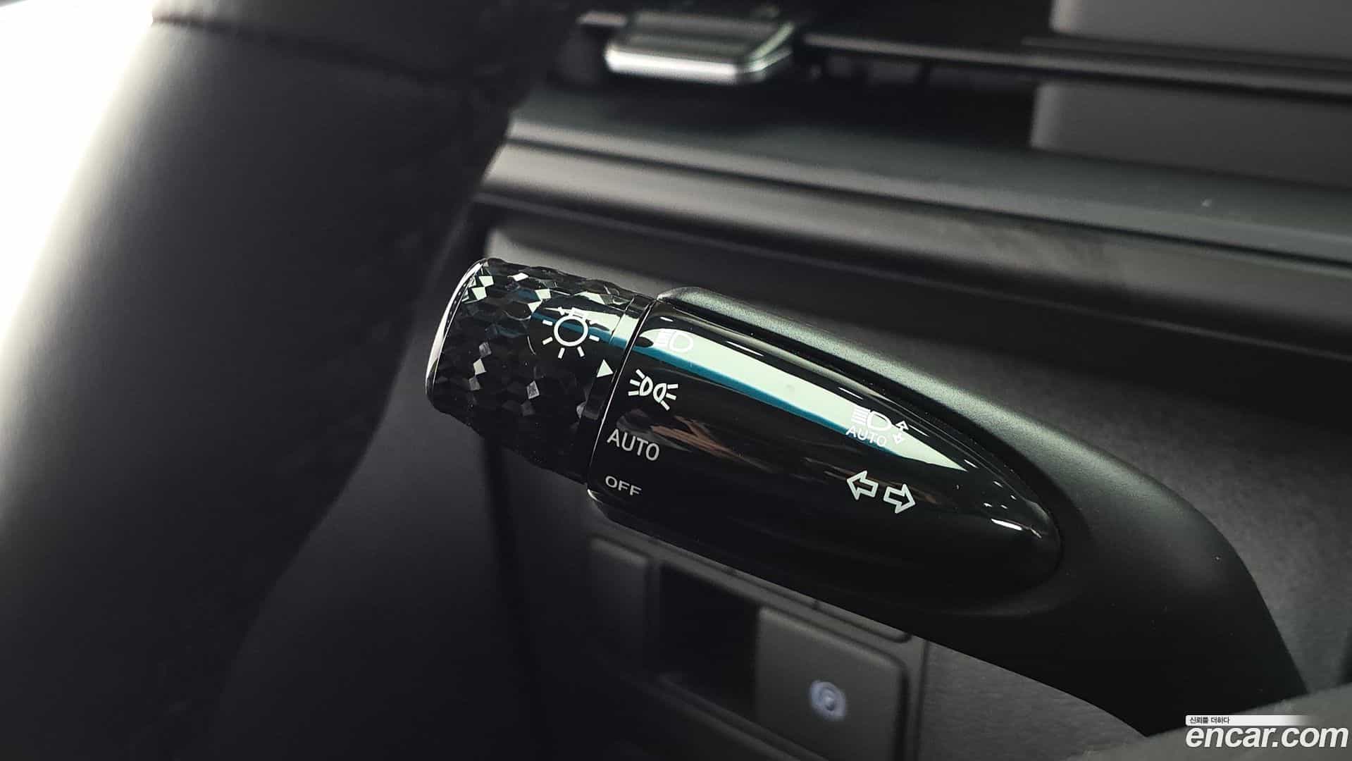 Staria Hyundai 2025.4-OPTION-023