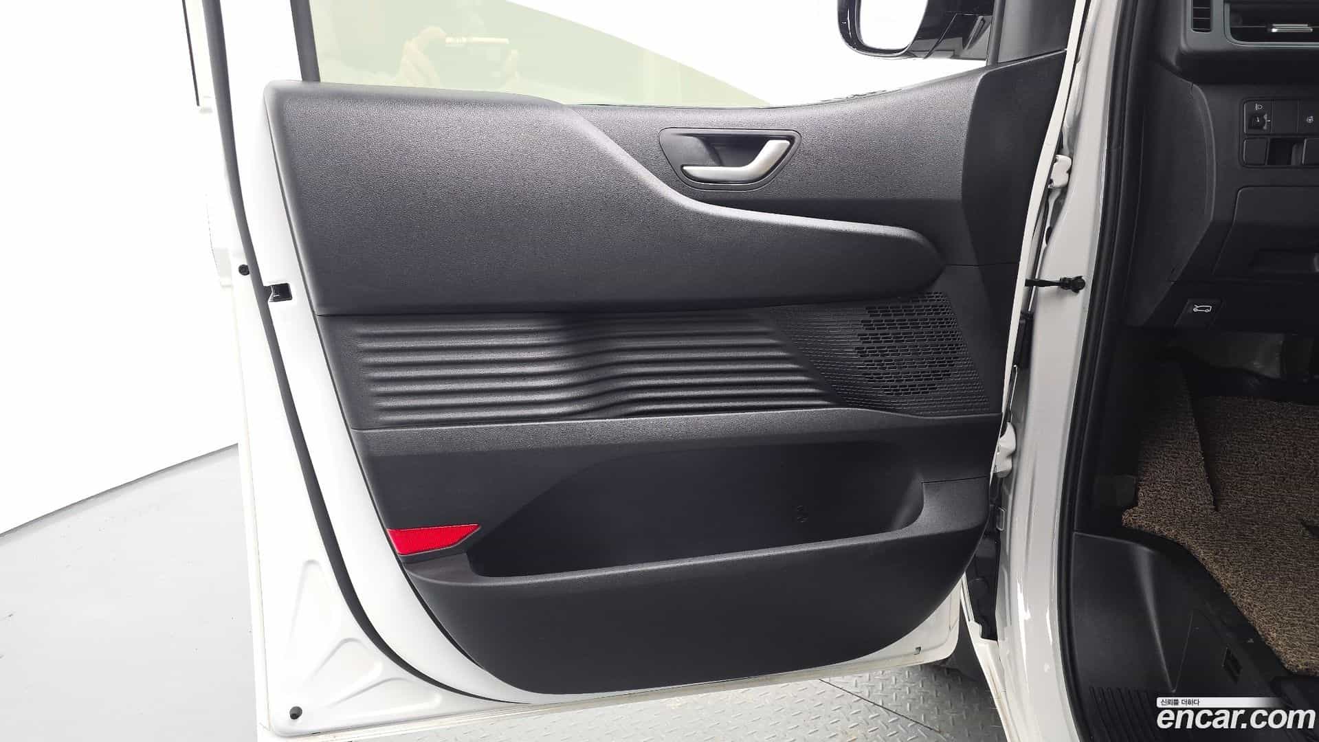 Staria Hyundai 2025.4-INNER-034