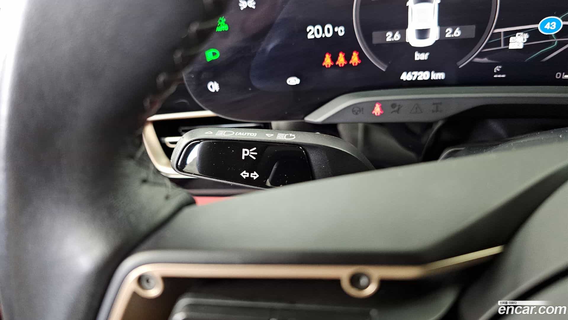 Taycan Porsche 2022.3-OPTION-040