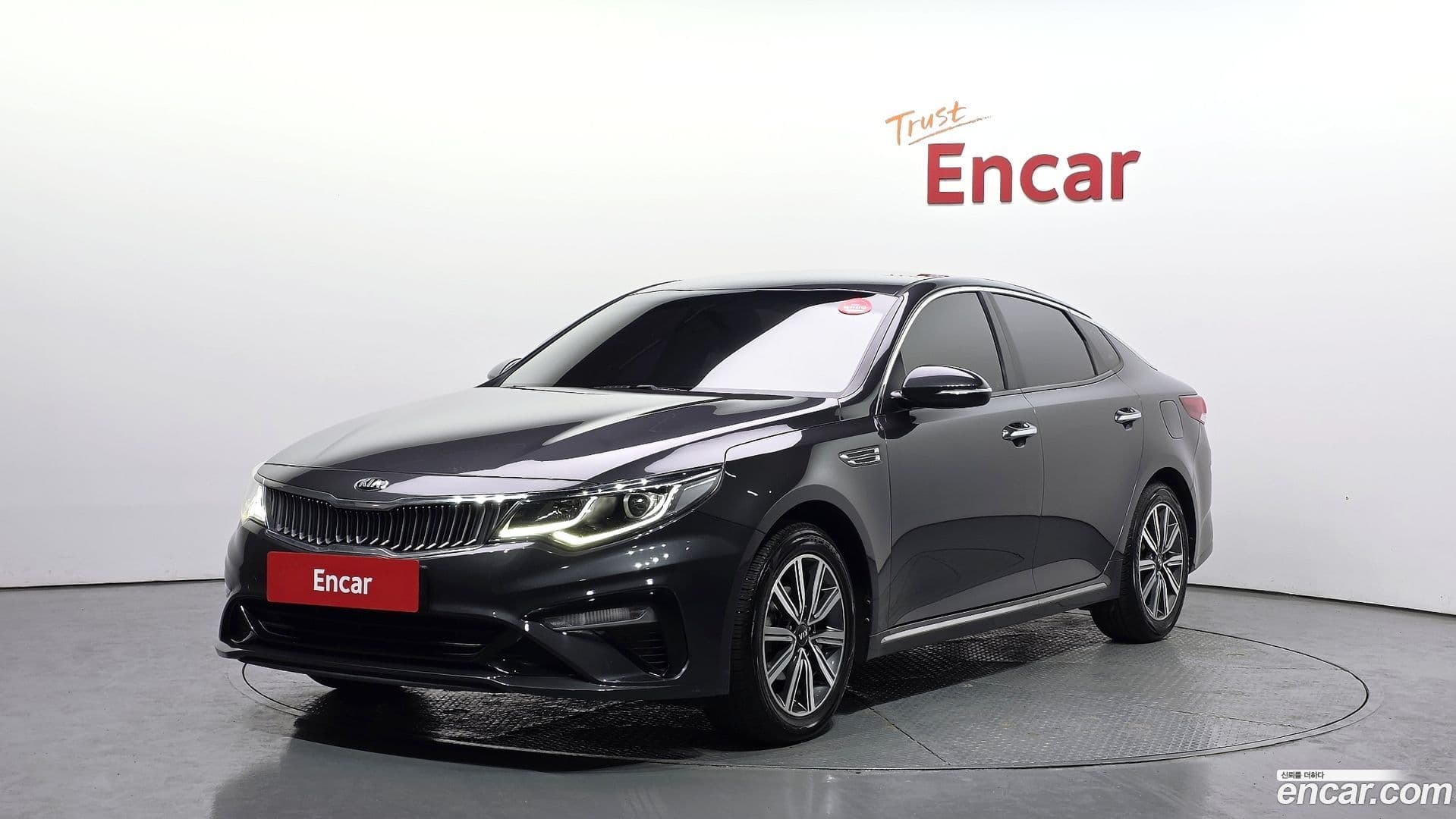 Main__Slider__Photo:K5 Kia 2018.1-0