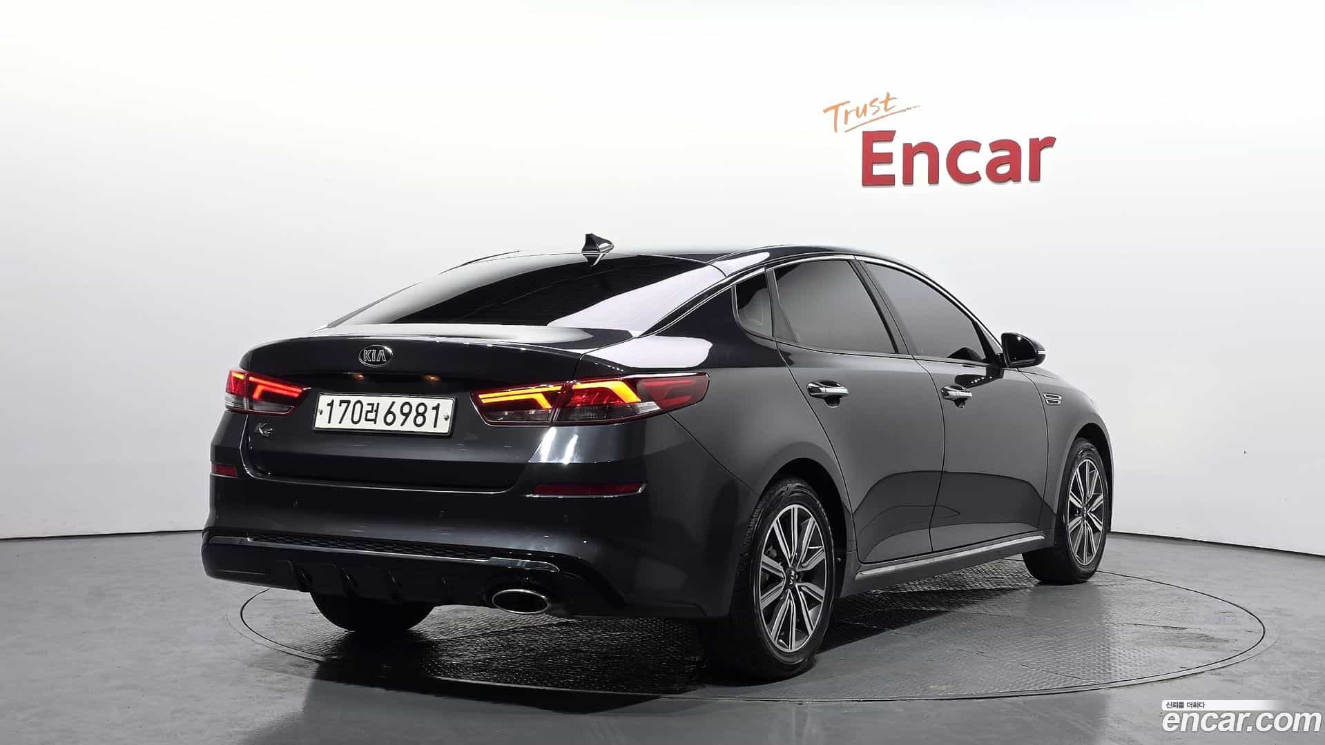 K5 Kia 2018.1-OUTER-002