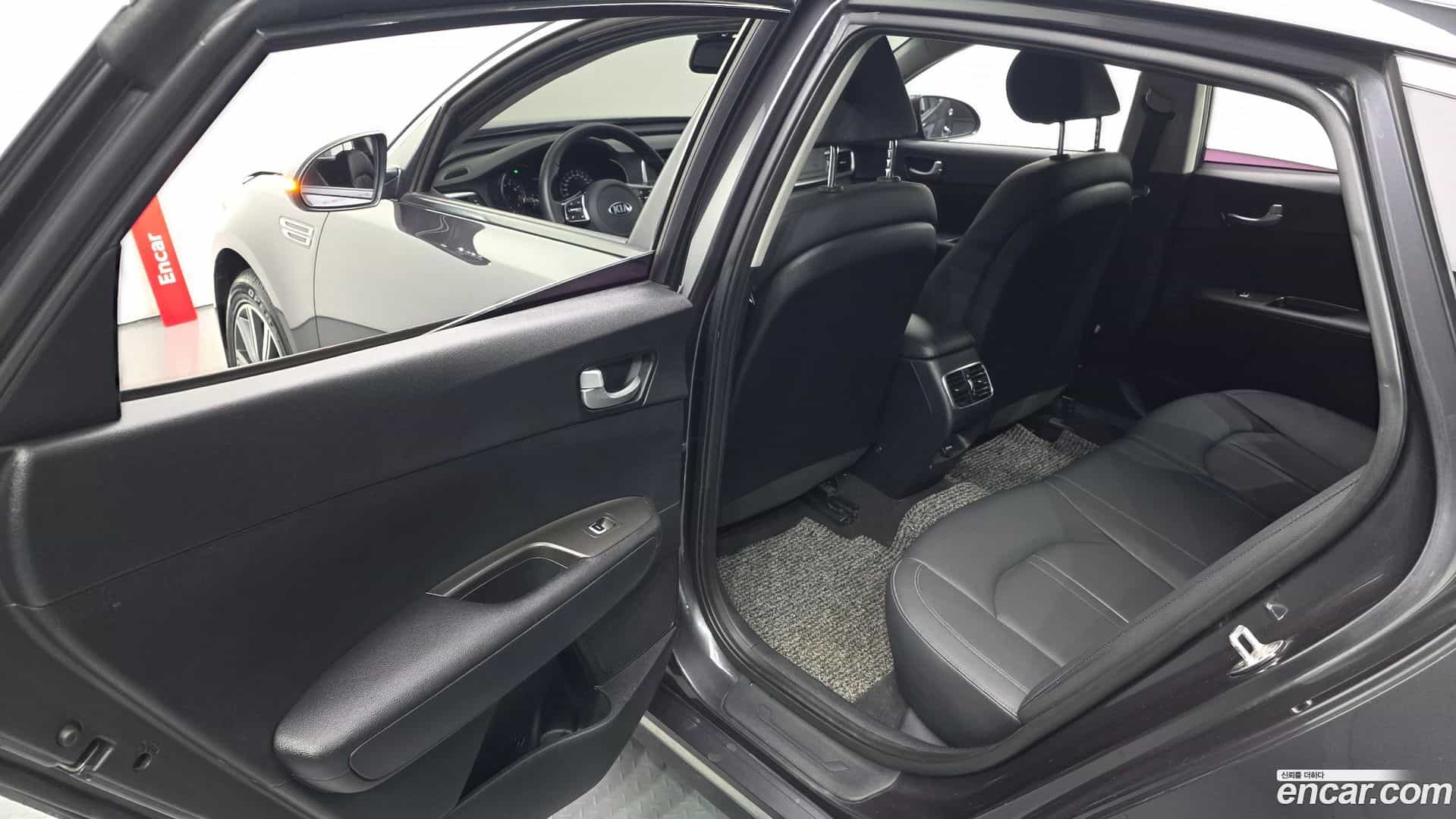 K5 Kia 2018.1-OPTION-015