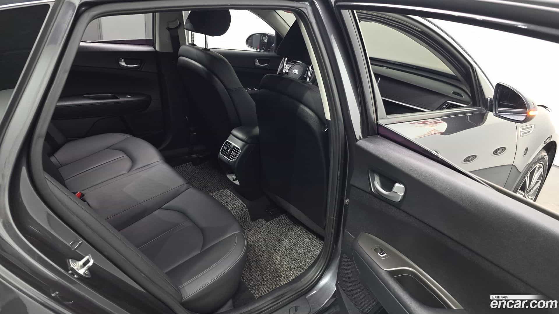 K5 Kia 2018.1-INNER-036