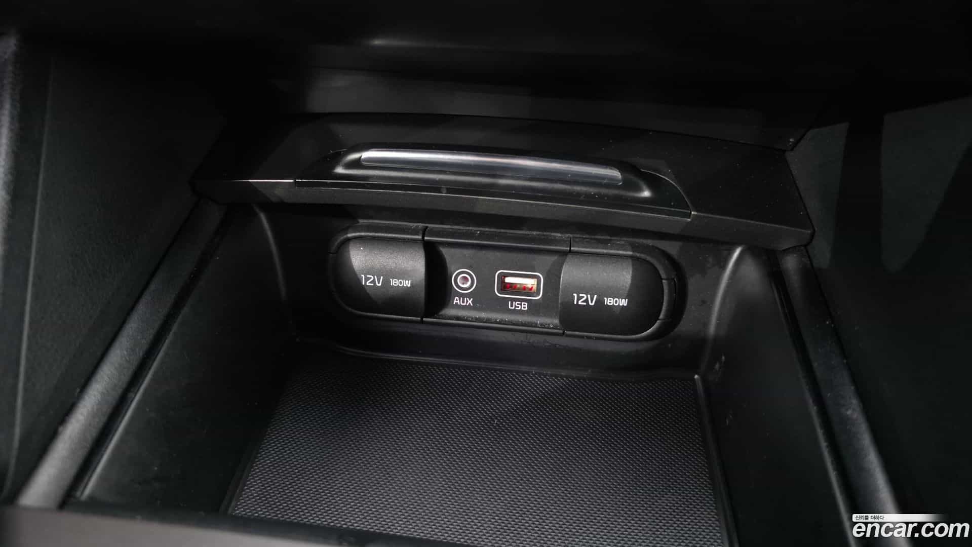 K5 Kia 2018.1-OPTION-041