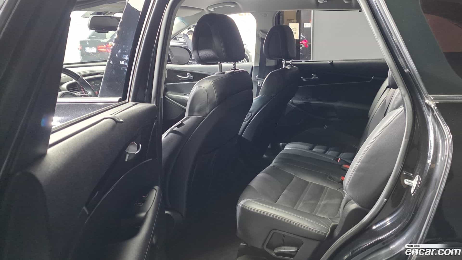 Sorento Kia 2015.8-OPTION-015