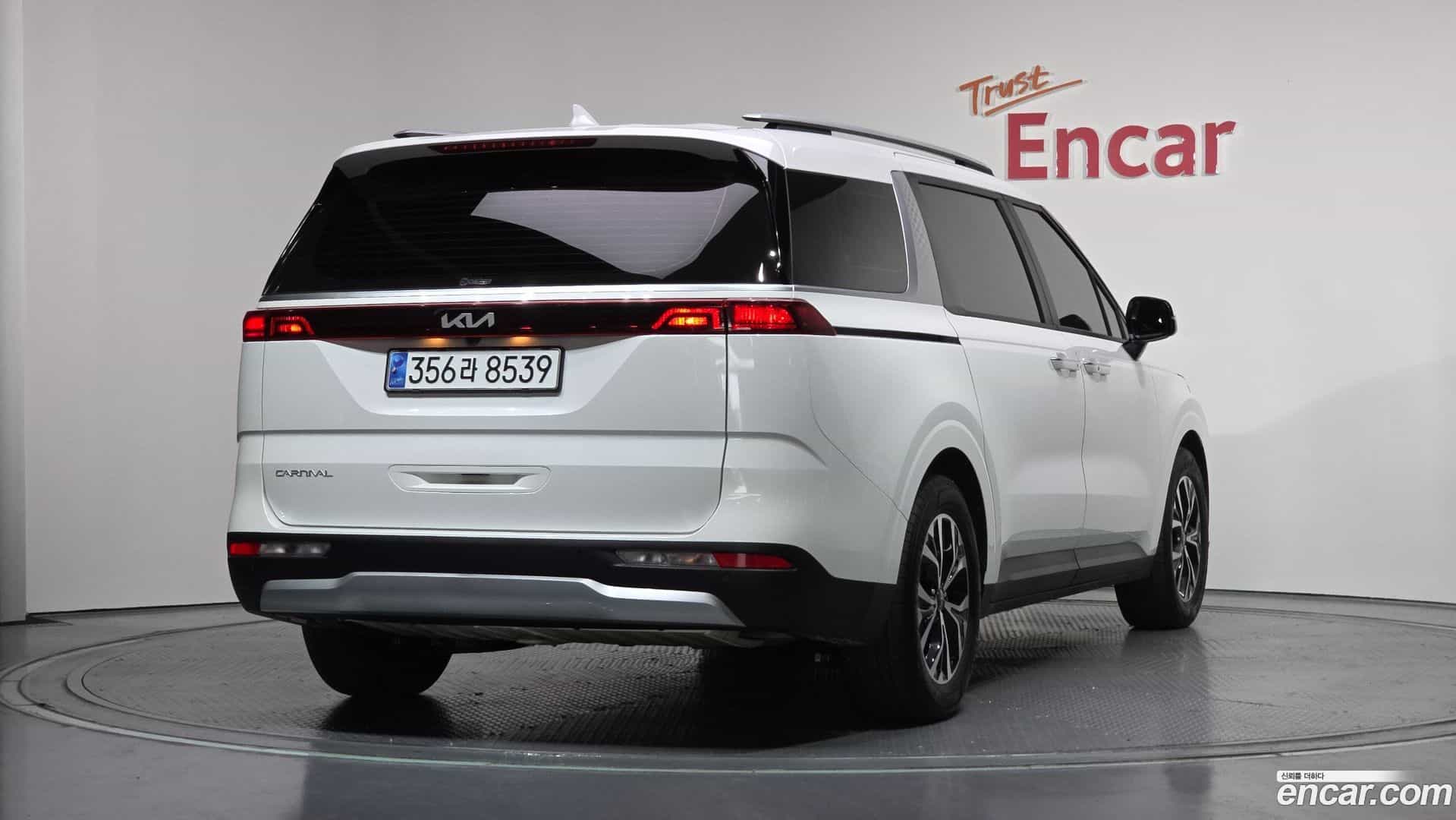 Canival Kia 2023.10-OUTER-002