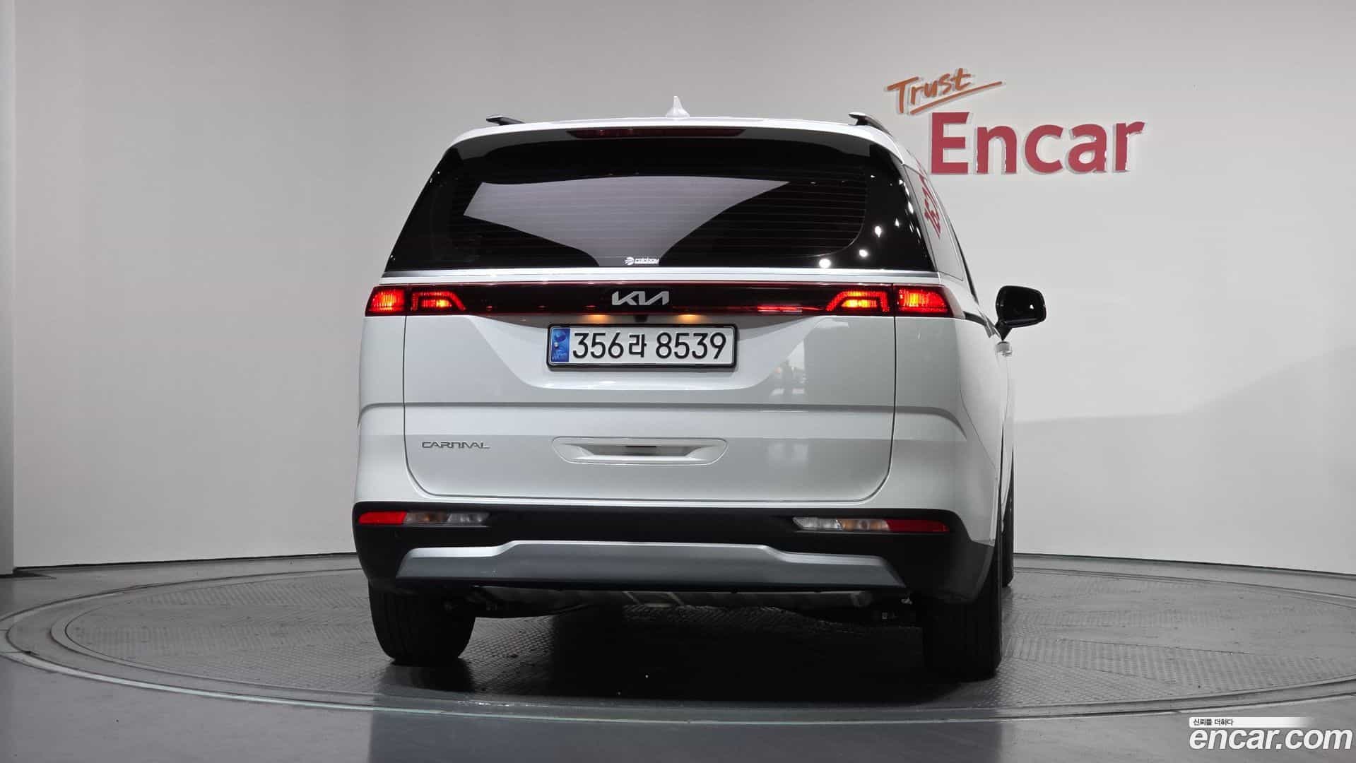 Canival Kia 2023.10-OUTER-004