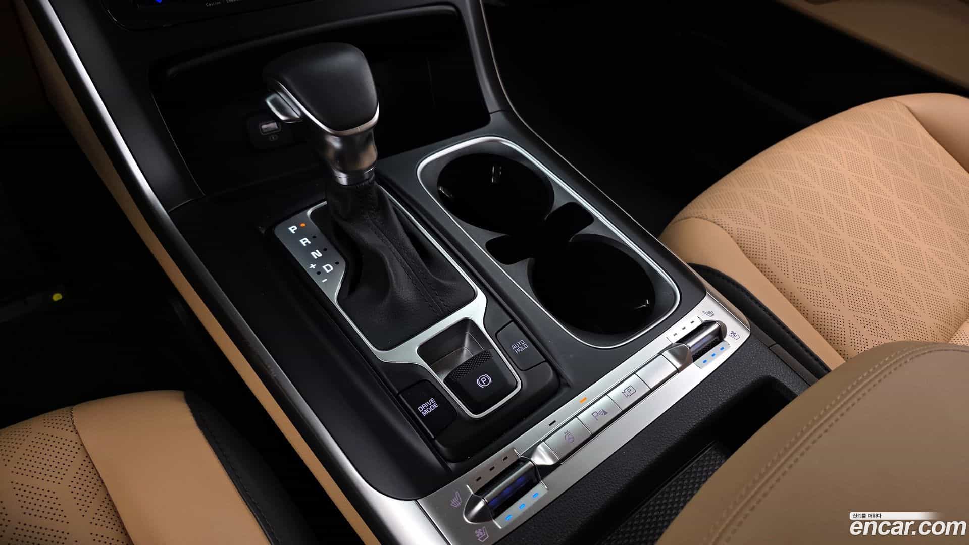 Canival Kia 2023.10-INNER-009