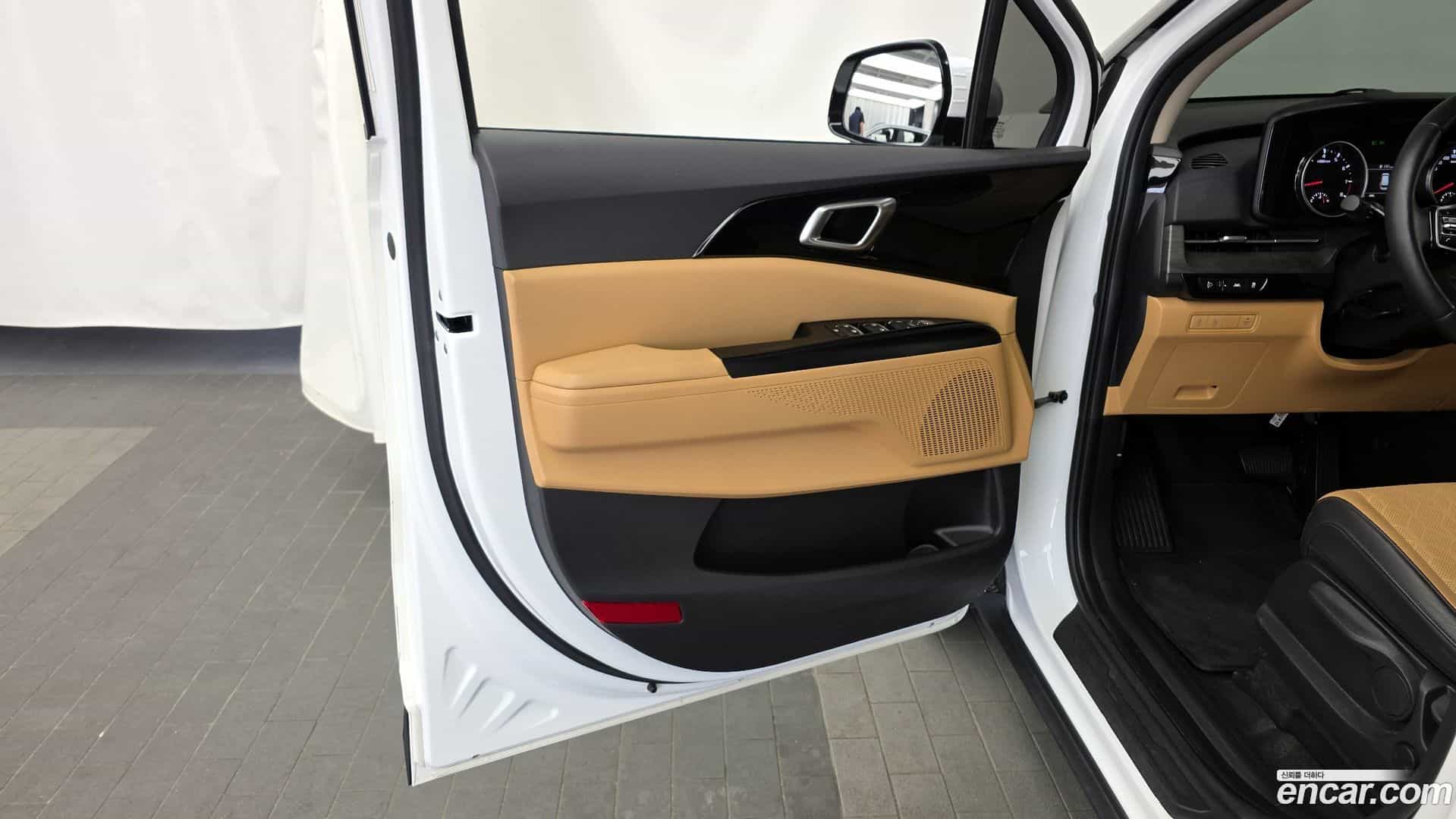 Canival Kia 2023.10-INNER-034