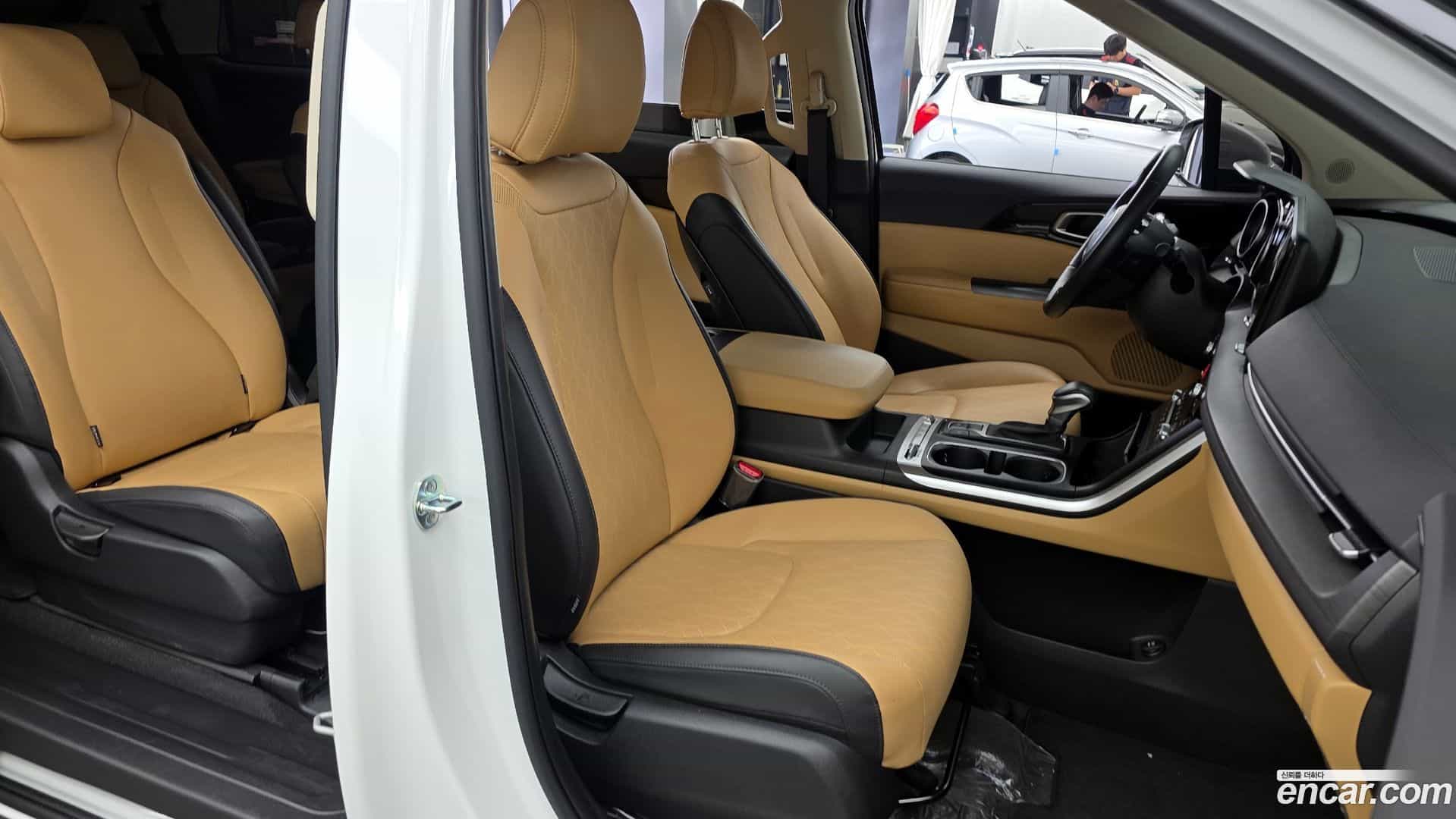 Canival Kia 2023.10-INNER-036
