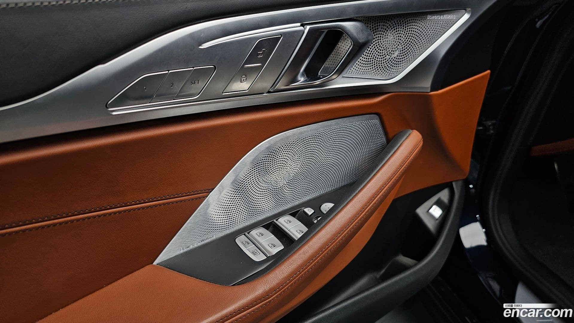 Main__Slider__Photo:8-Series BMW 2021.0-16