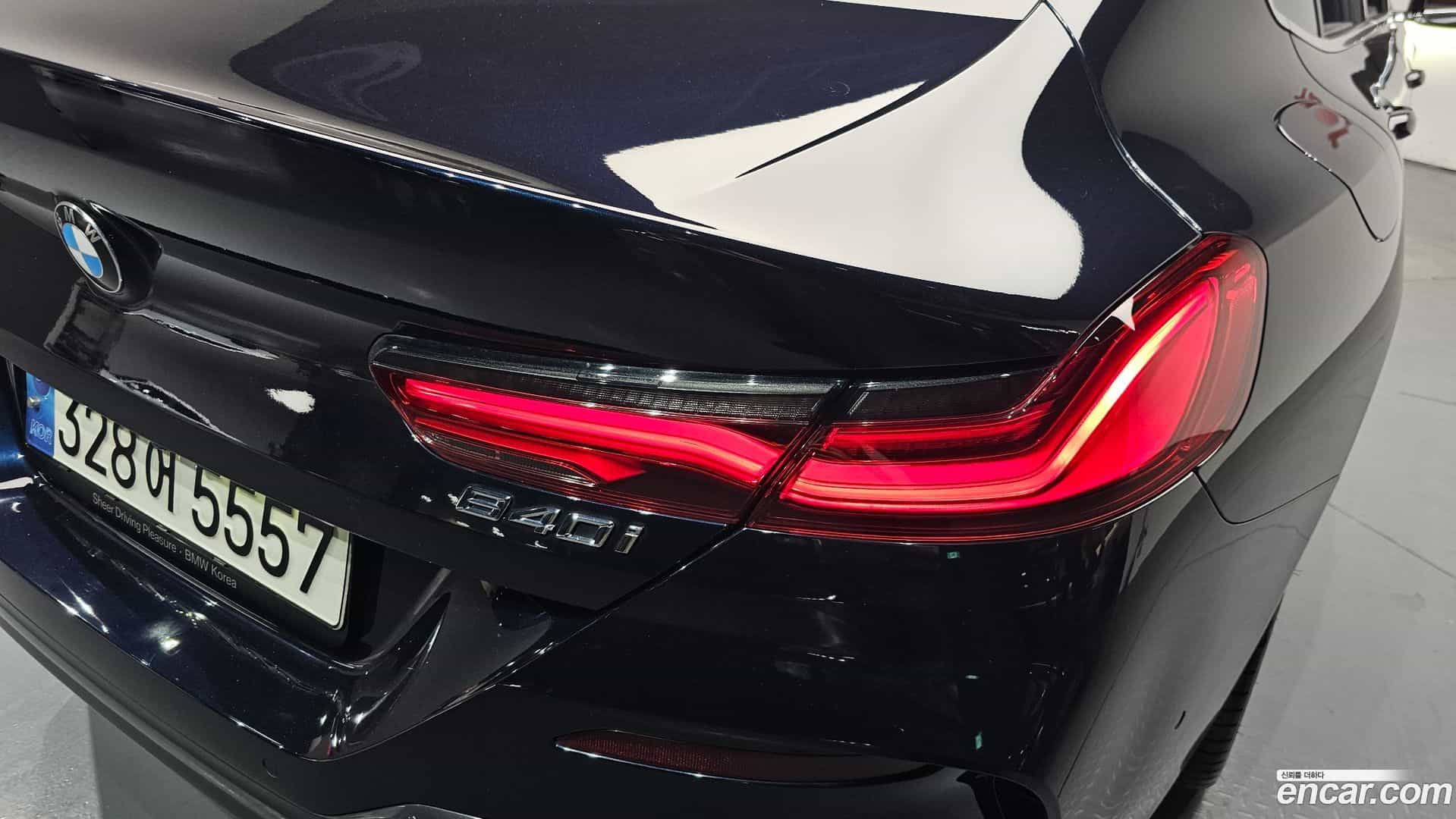 8-Series BMW 2021.0-OUTER-033
