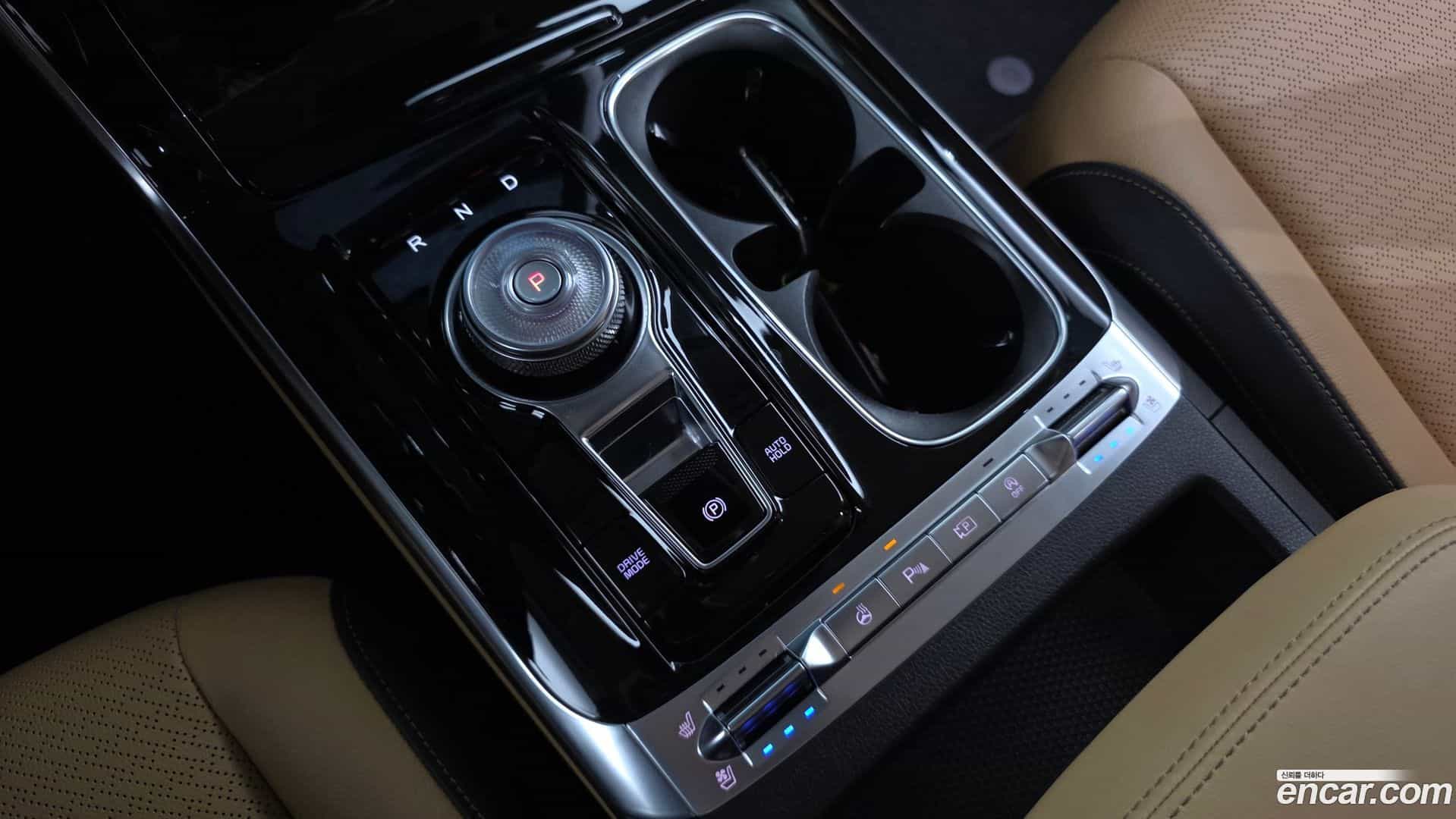 Canival Kia 2022.1-INNER-009
