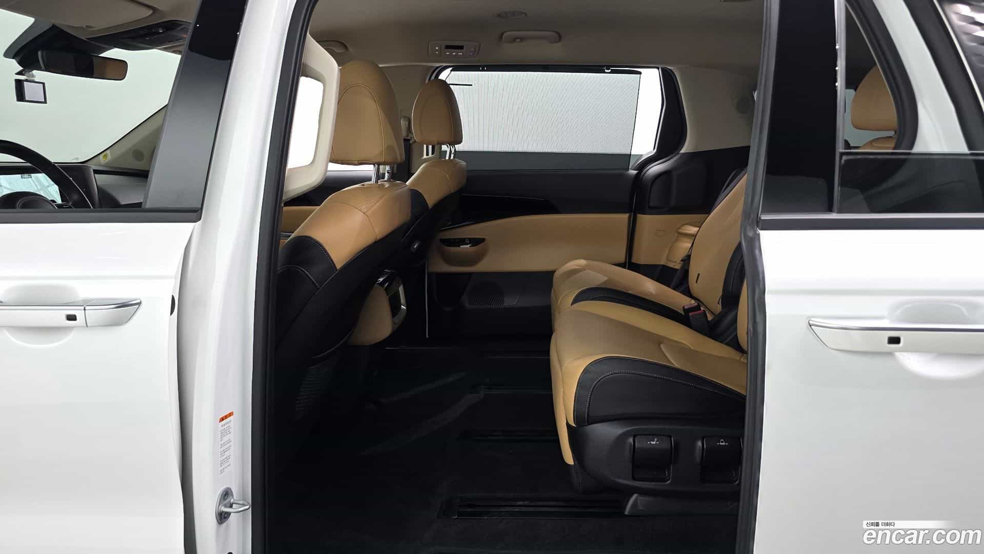 Canival Kia 2022.1-OPTION-015