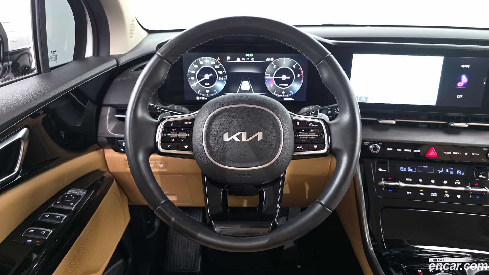 Canival Kia 2022.1-OPTION-016