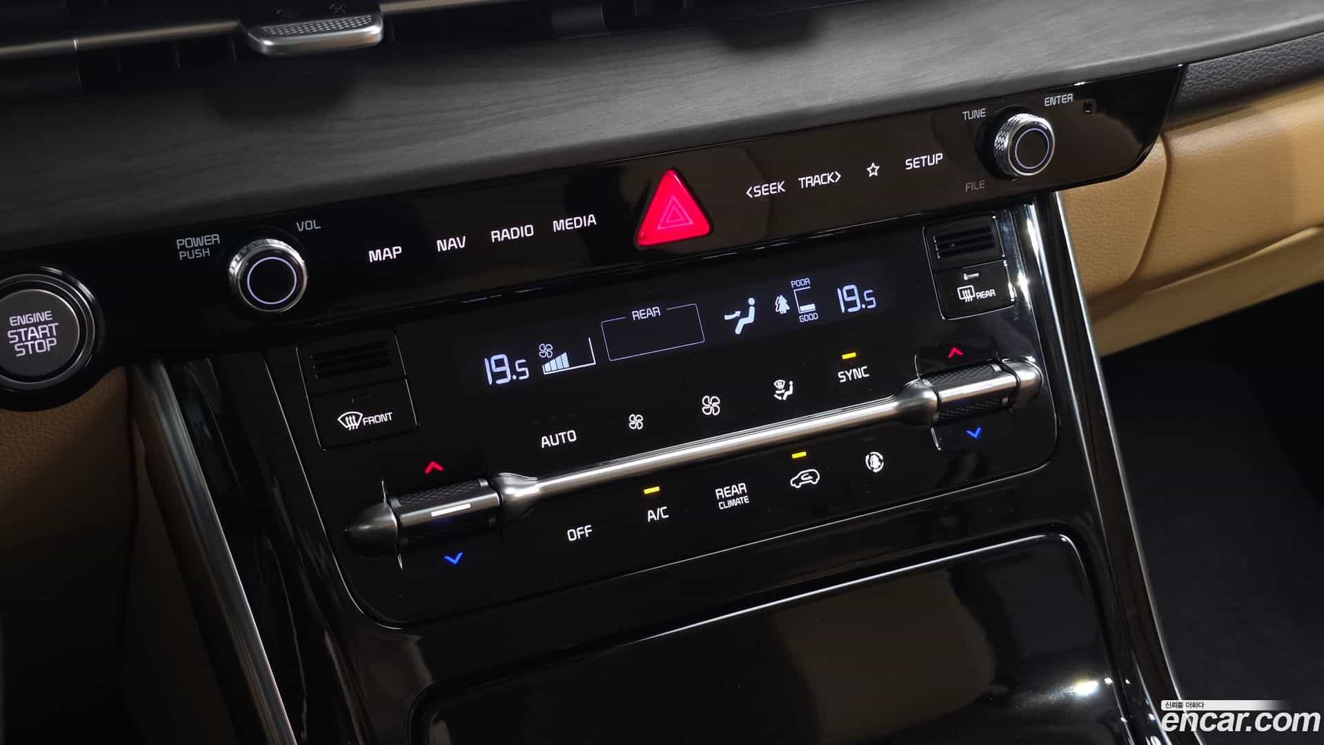 Canival Kia 2022.1-OPTION-023