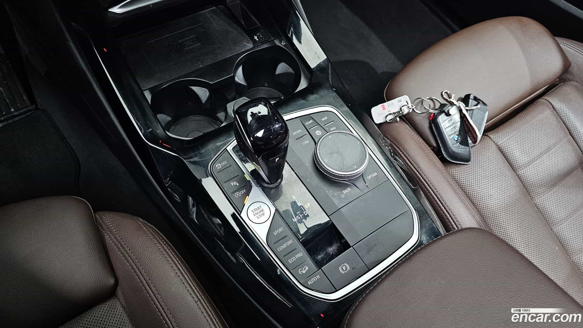 X3 BMW 2023.0-INNER-009