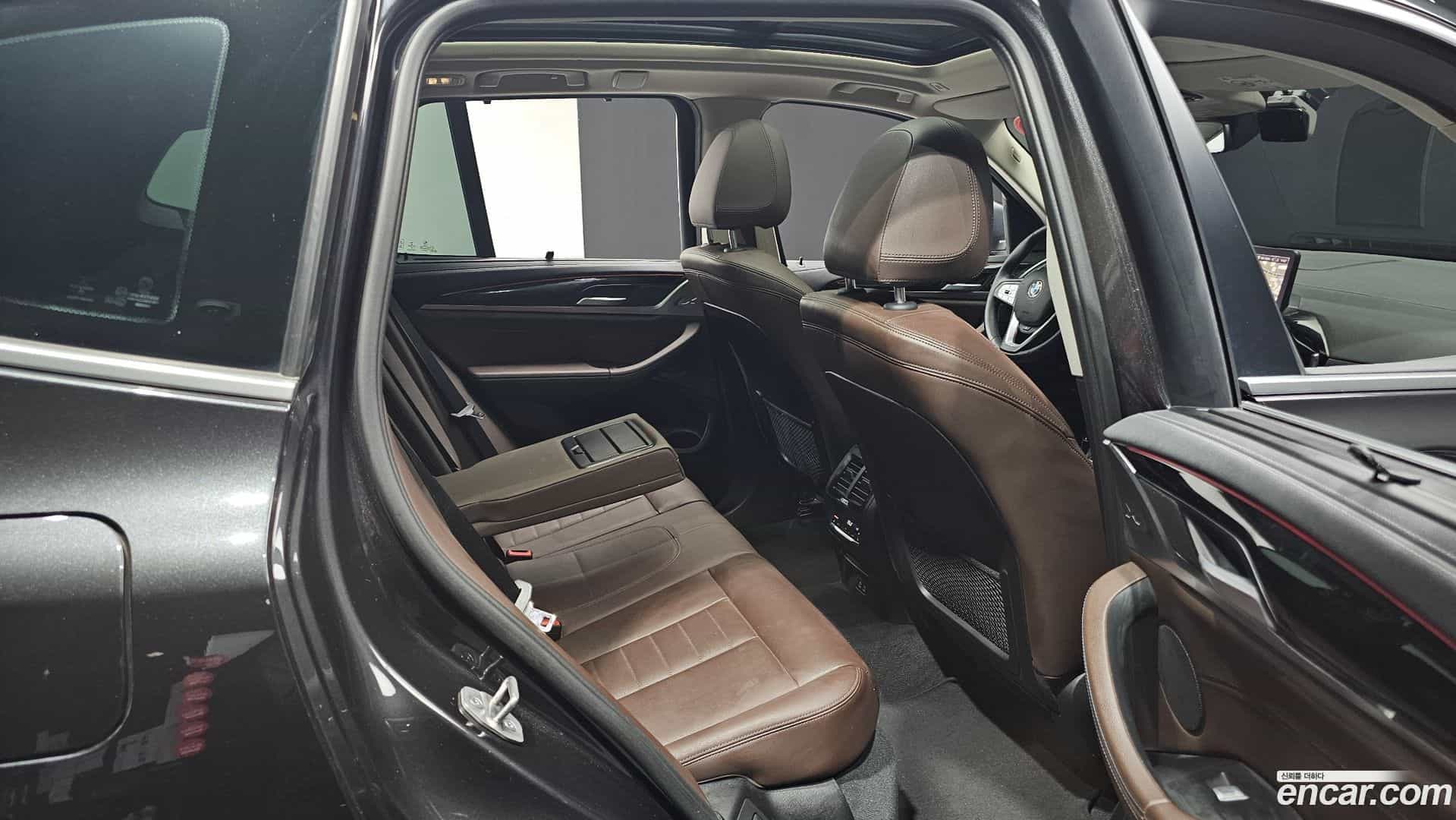 X3 BMW 2023.0-INNER-036