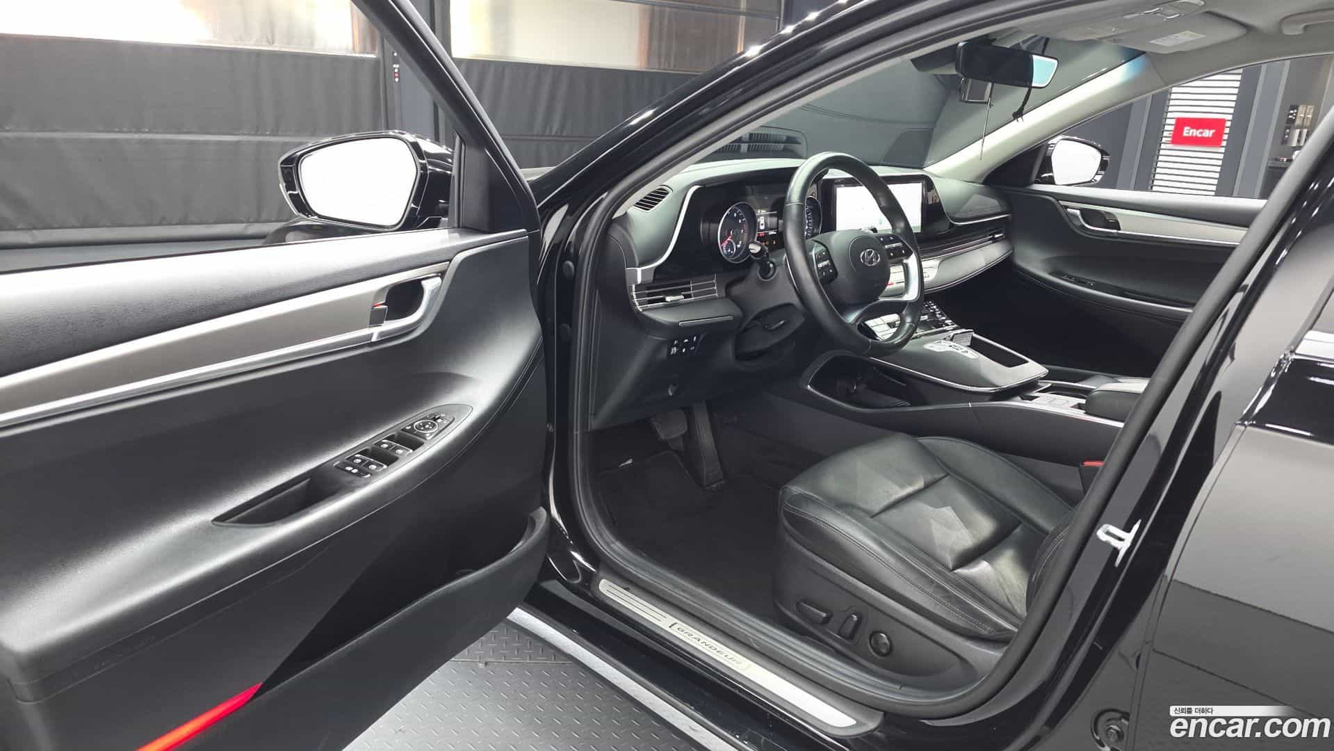 Grandeur Hyundai 2020.6-INNER-010