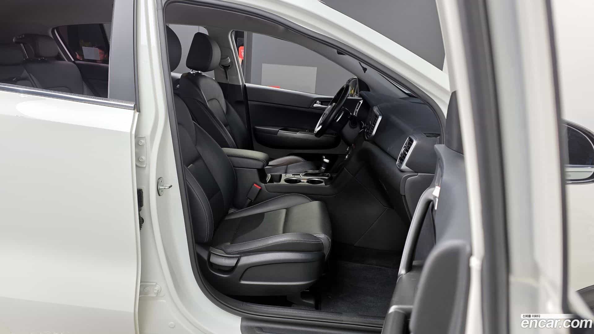 Sportage Kia 2021.3-INNER-036