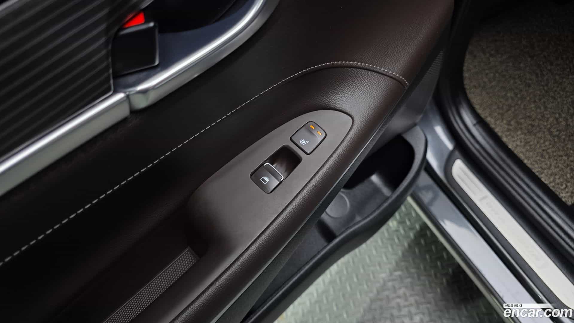 Grandeur Hyundai 2018.10-OPTION-022